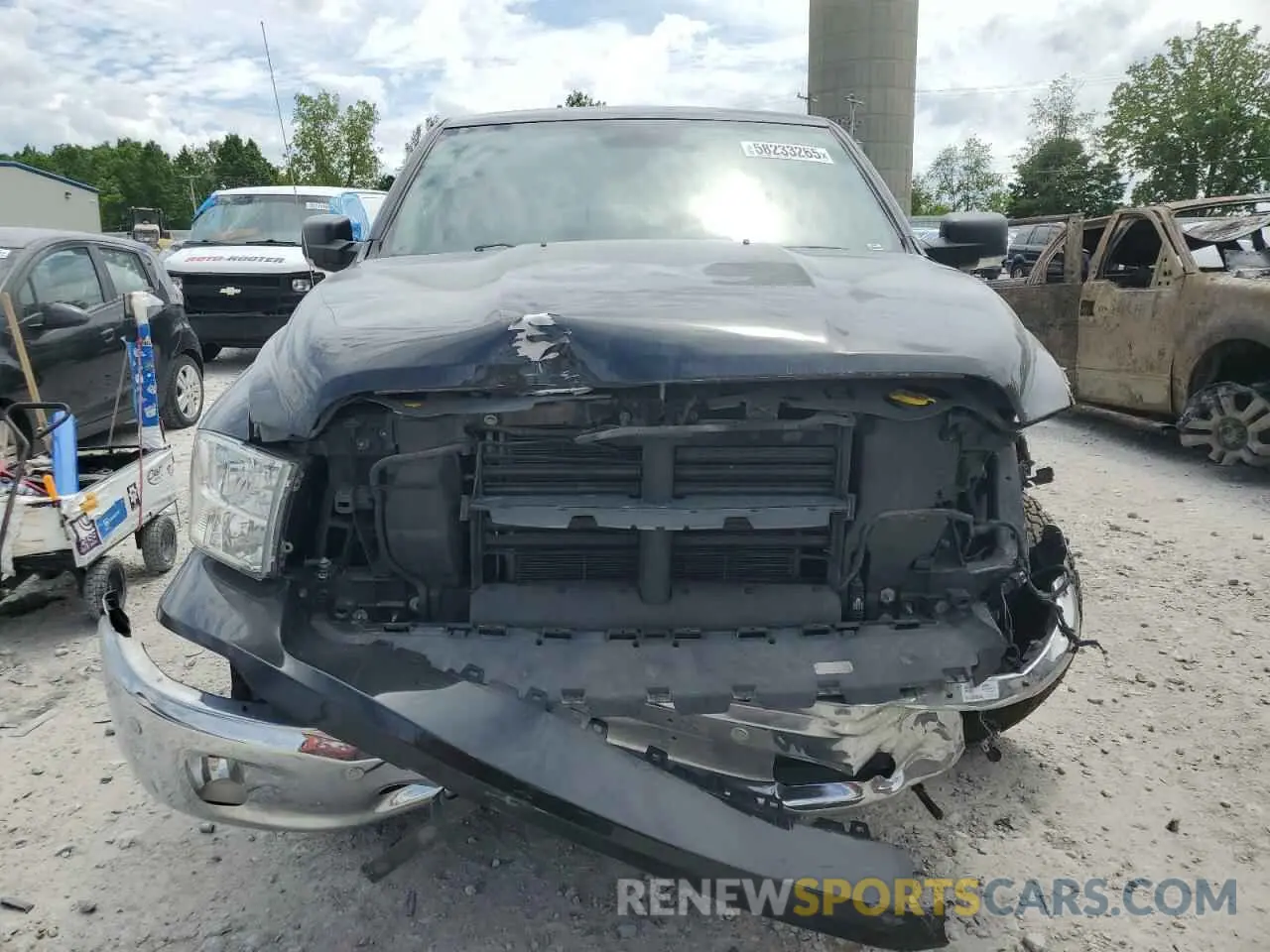 5 Photograph of a damaged car 1C6RR7TT5KS566388 RAM 1500 2019