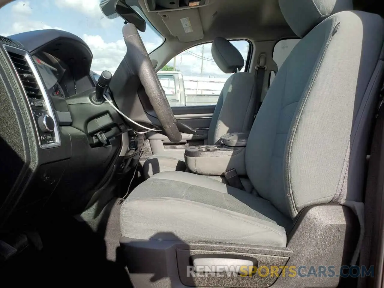 7 Photograph of a damaged car 1C6RR7TT6KS511528 RAM 1500 2019