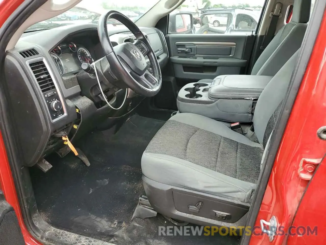 7 Photograph of a damaged car 1C6RR7TT6KS566965 RAM 1500 2019