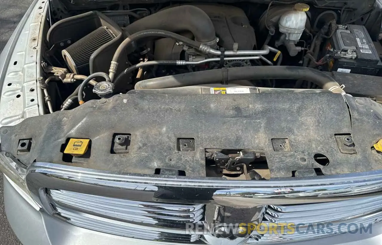7 Photograph of a damaged car 1C6RR7TTXKS556018 RAM 1500 2019