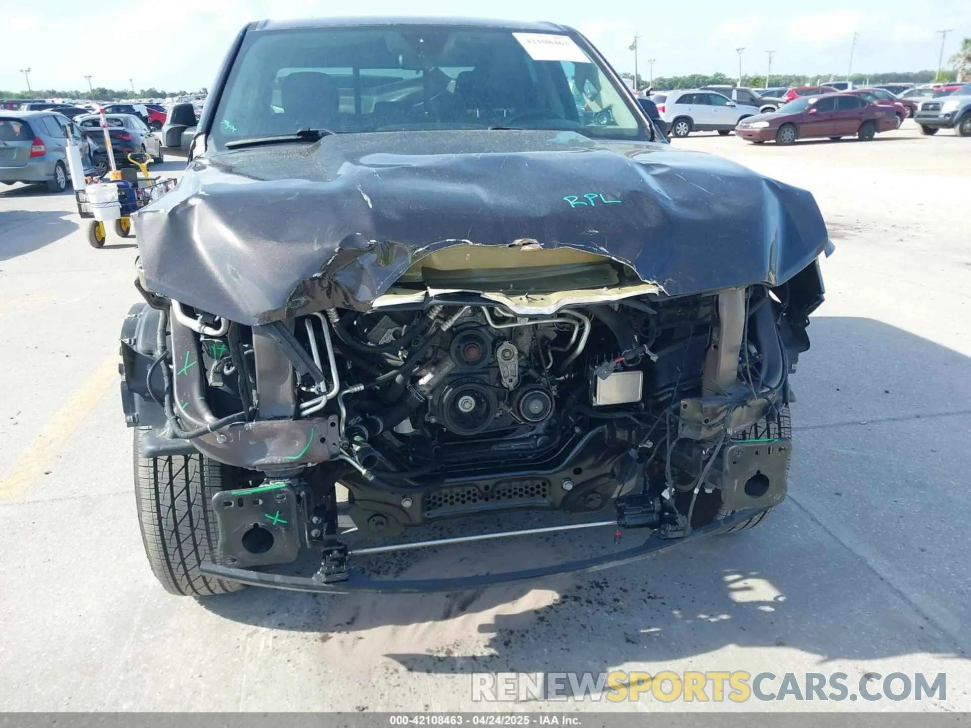 6 Photograph of a damaged car 1C6RRECT2KN614786 RAM 1500 2019