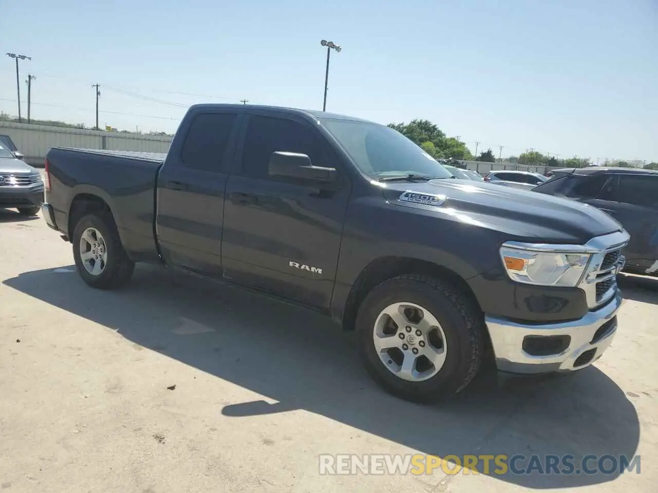 4 Photograph of a damaged car 1C6RRECT5KN568404 RAM 1500 2019