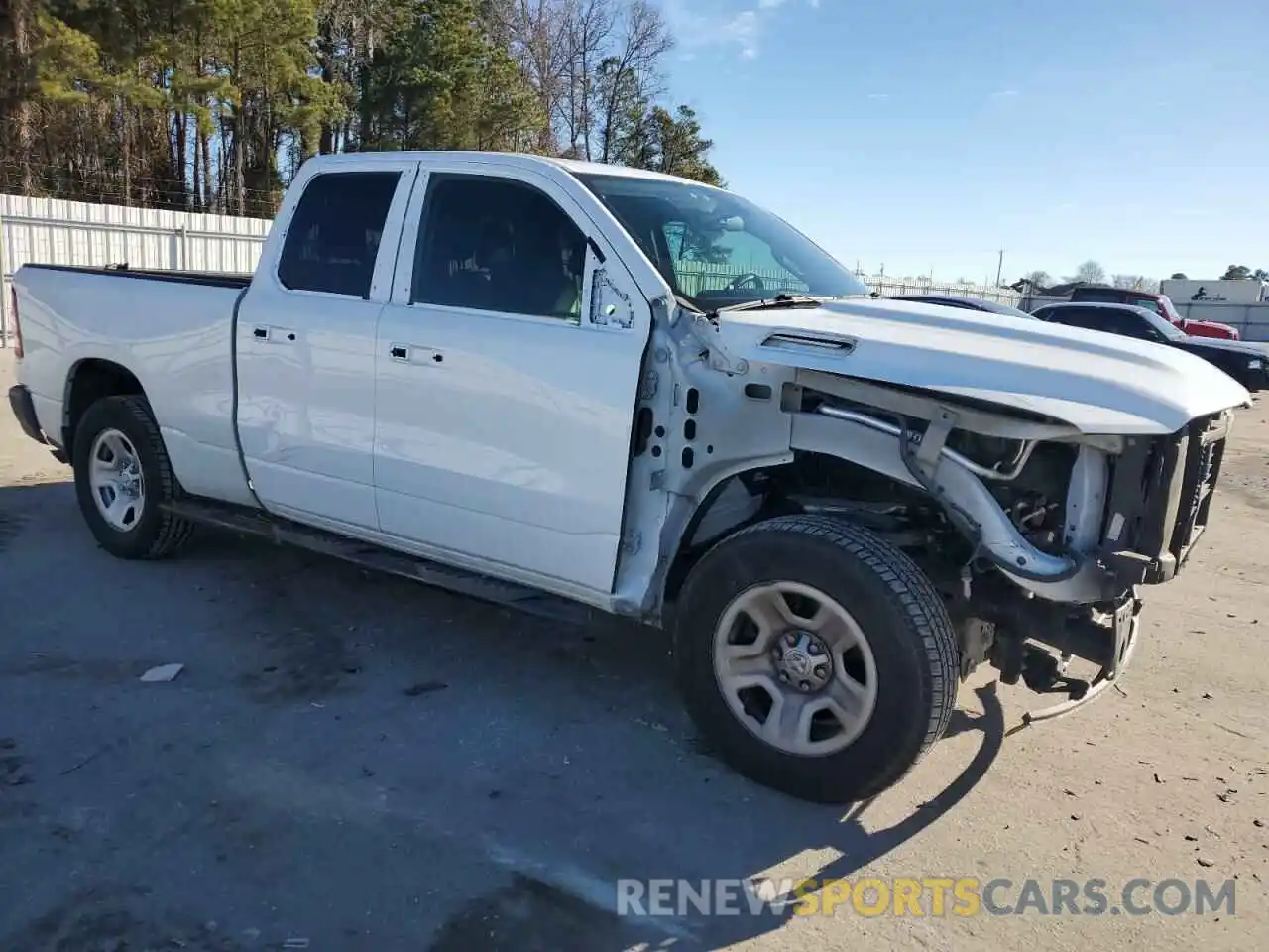 4 Photograph of a damaged car 1C6RRECT8KN844817 RAM 1500 2019