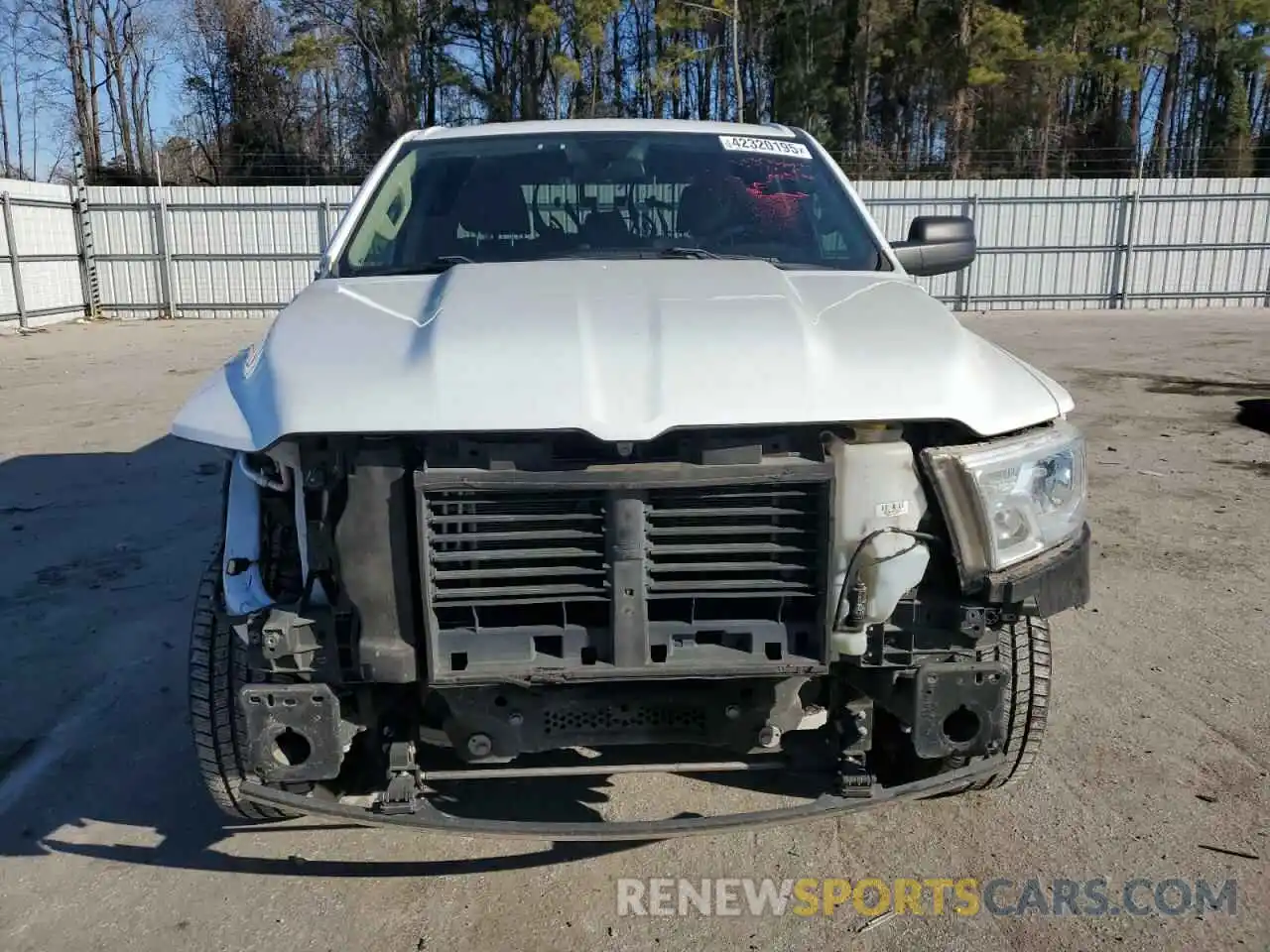 5 Photograph of a damaged car 1C6RRECT8KN844817 RAM 1500 2019