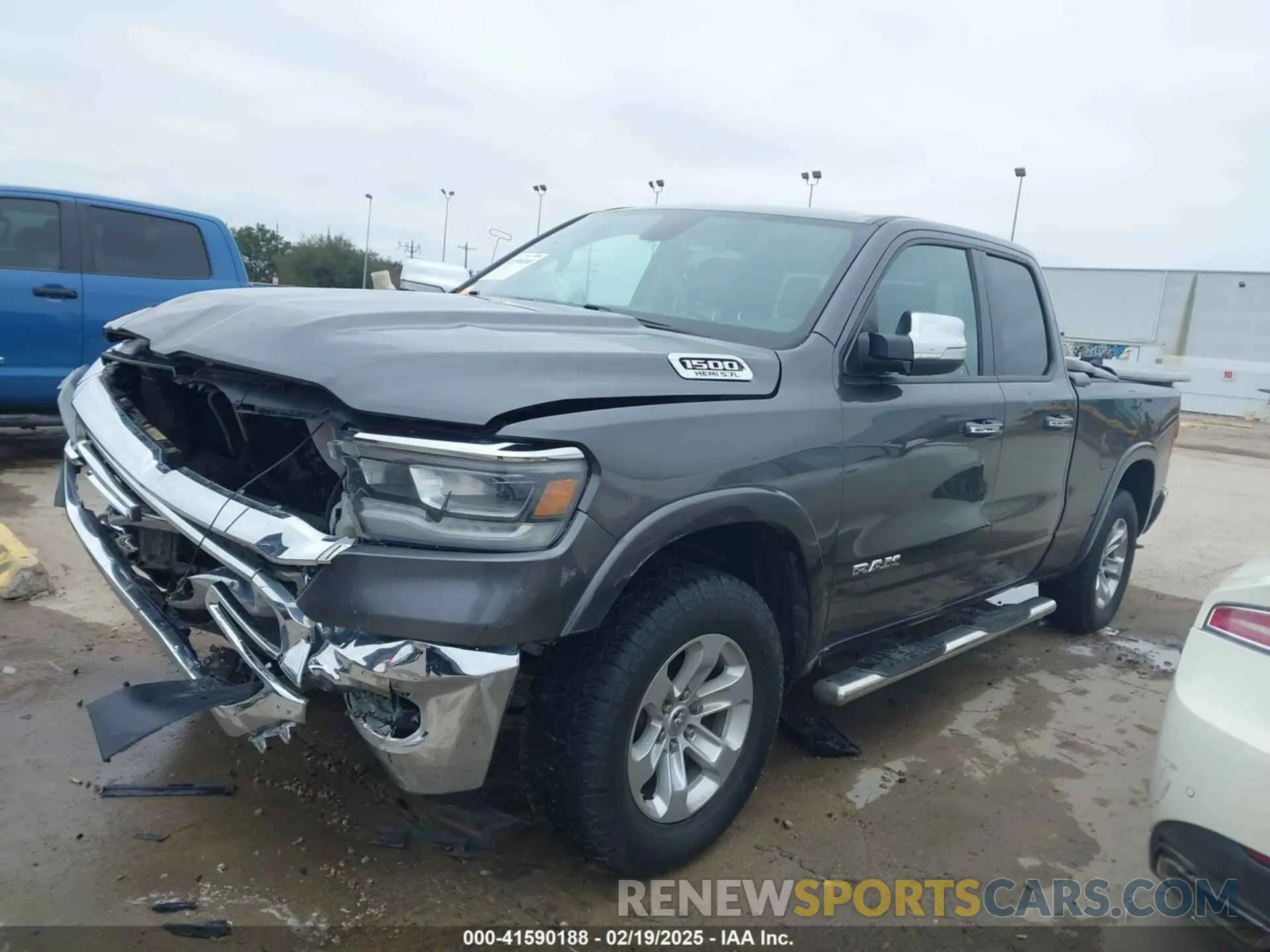 2 Photograph of a damaged car 1C6RREDT4KN522707 RAM 1500 2019