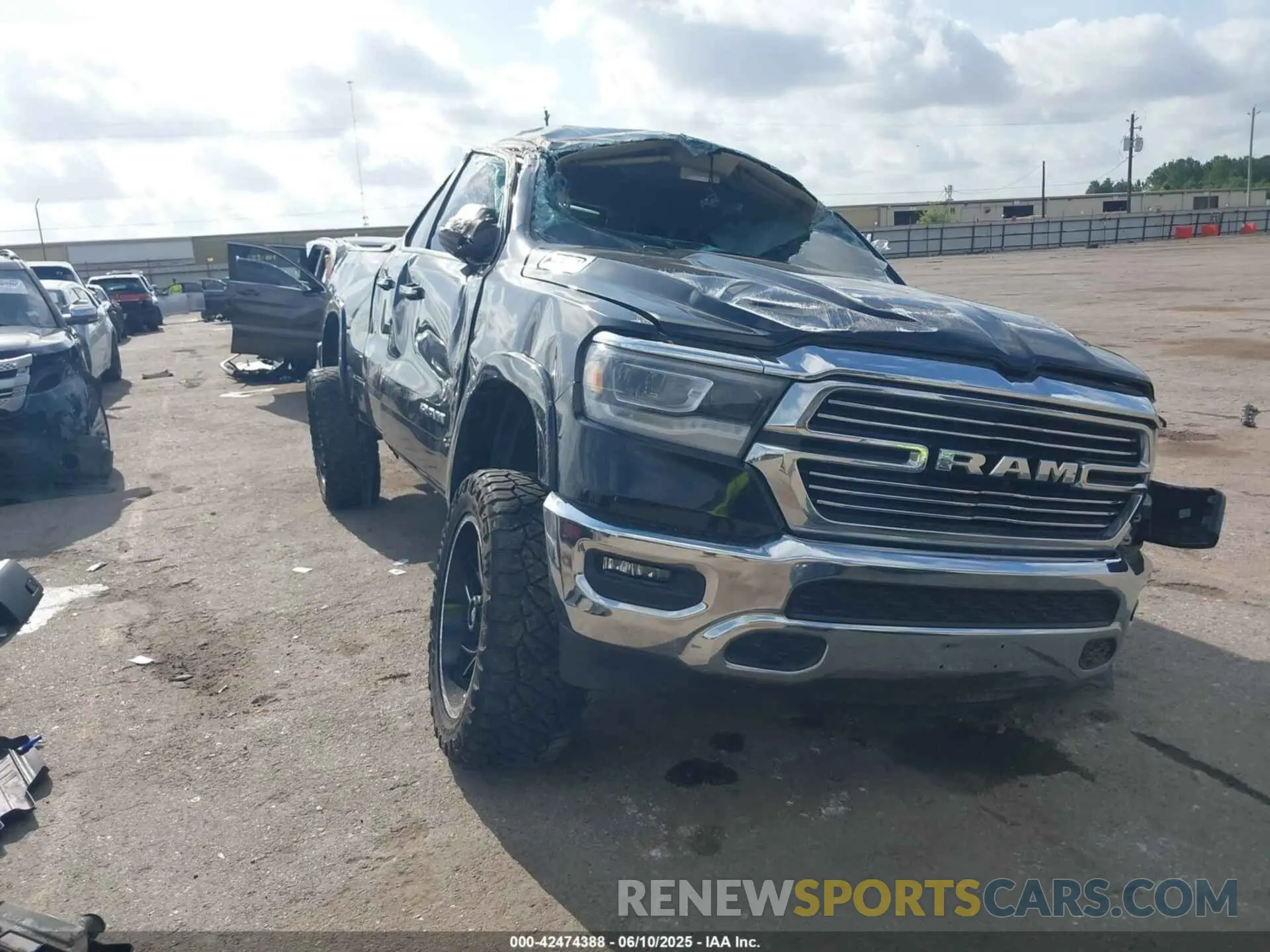 1 Photograph of a damaged car 1C6RREDT7KN860280 RAM 1500 2019