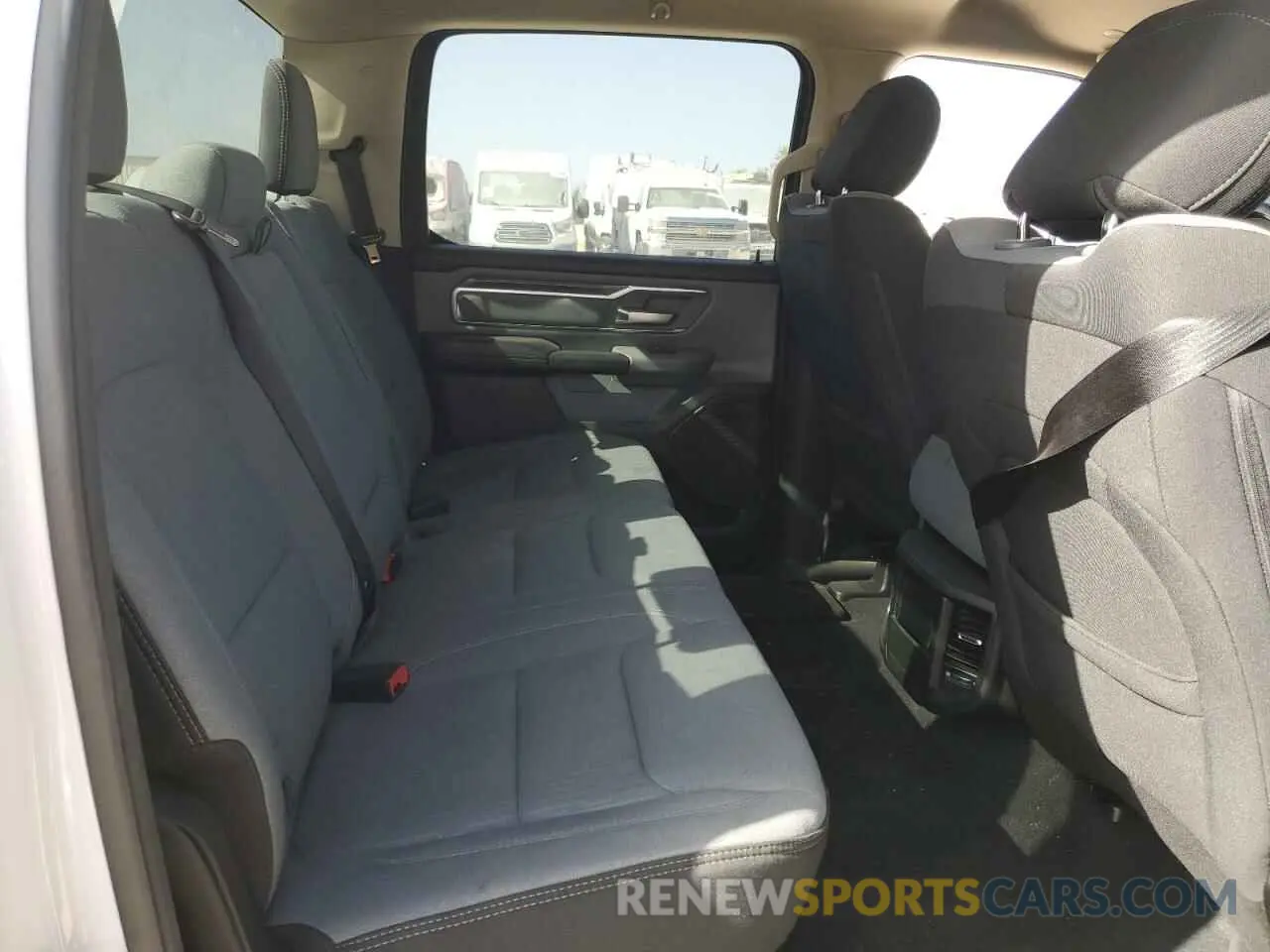 10 Photograph of a damaged car 1C6RREFG2KN666661 RAM 1500 2019