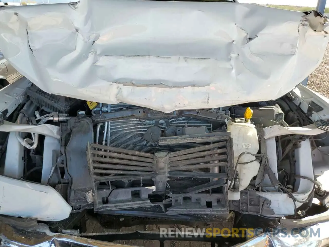 11 Photograph of a damaged car 1C6RREFT0KN684914 RAM 1500 2019