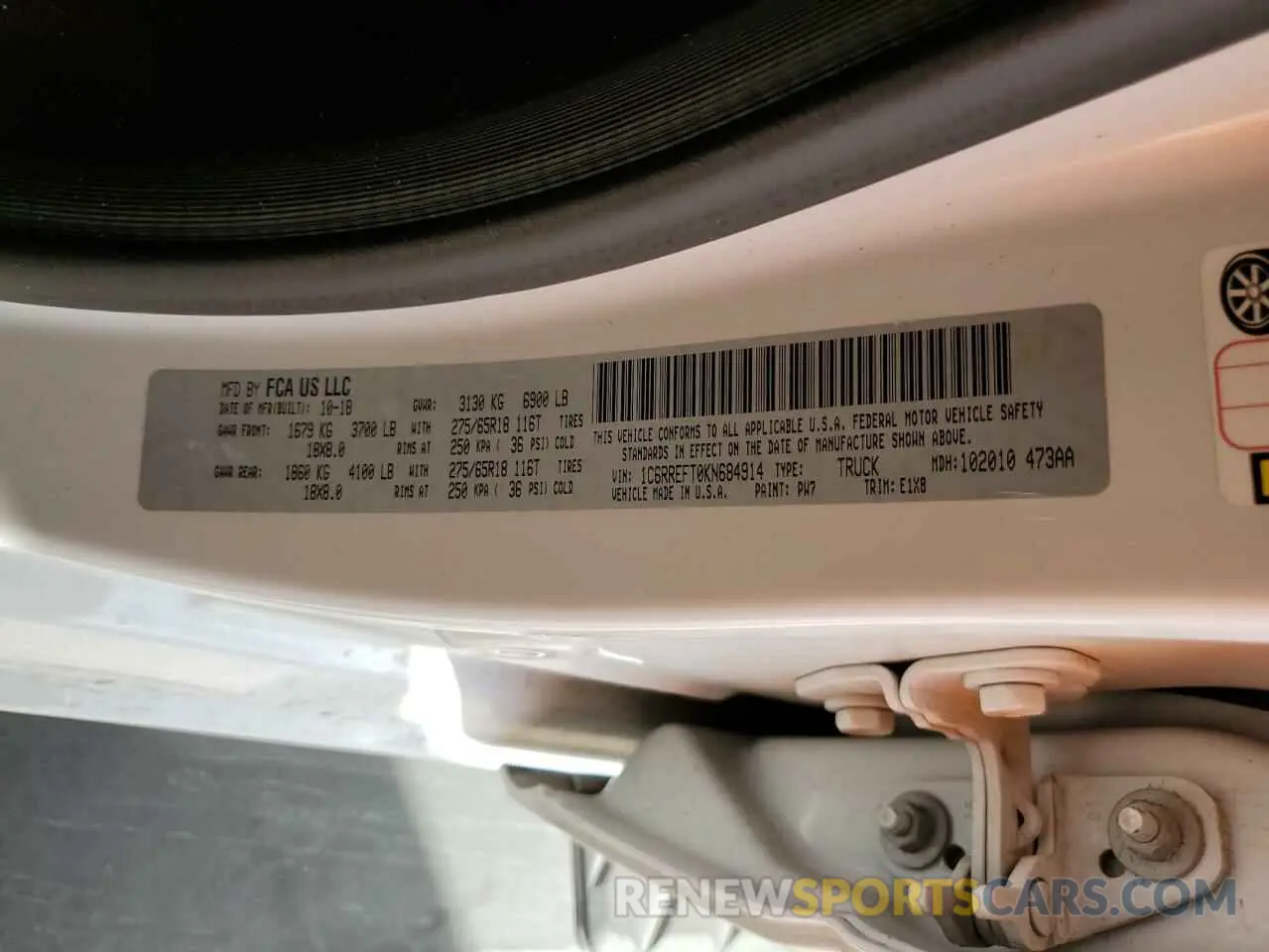 12 Photograph of a damaged car 1C6RREFT0KN684914 RAM 1500 2019