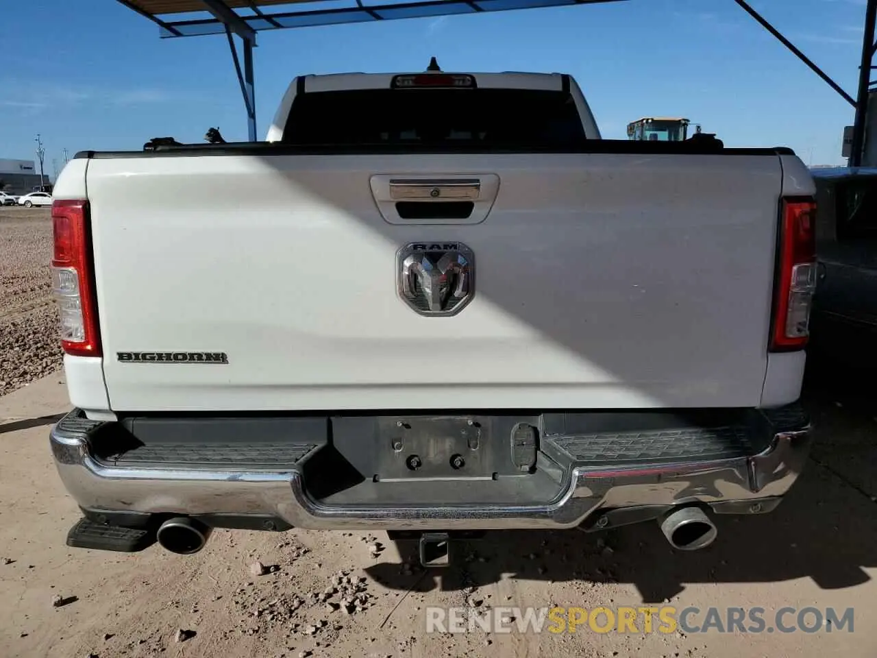 6 Photograph of a damaged car 1C6RREFT0KN684914 RAM 1500 2019