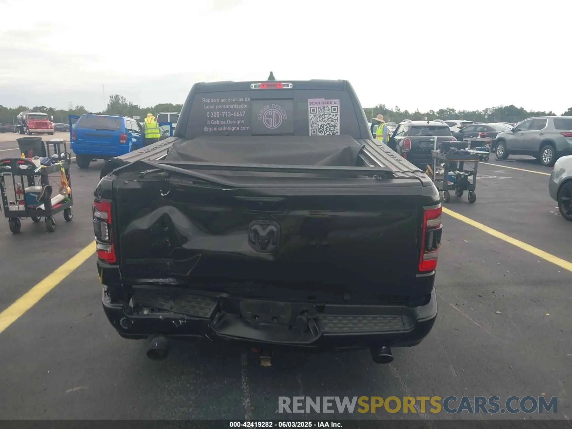 16 Photograph of a damaged car 1C6RREFT1KN888945 RAM 1500 2019