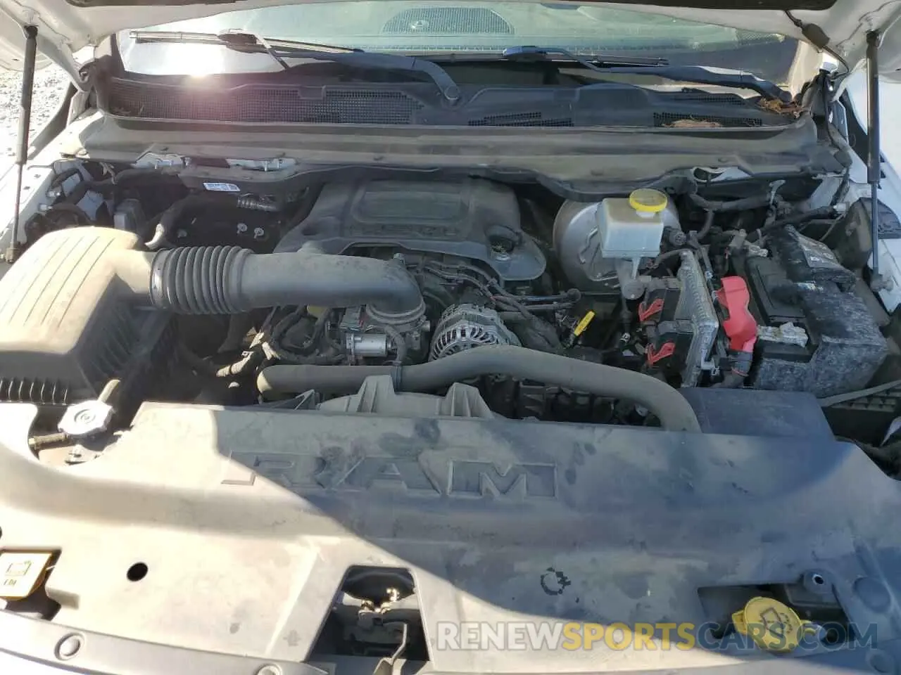 11 Photograph of a damaged car 1C6RREFT2KN770449 RAM 1500 2019