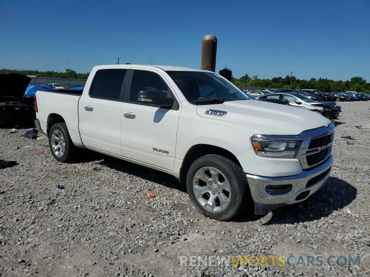 4 Photograph of a damaged car 1C6RREFT2KN770449 RAM 1500 2019