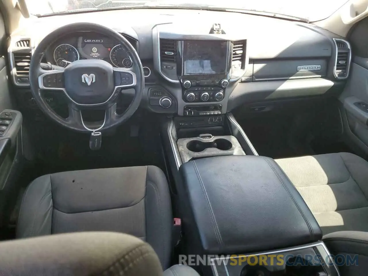 8 Photograph of a damaged car 1C6RREFT2KN770449 RAM 1500 2019