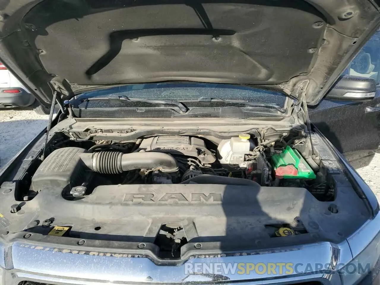 11 Photograph of a damaged car 1C6RREFT2KN798512 RAM 1500 2019