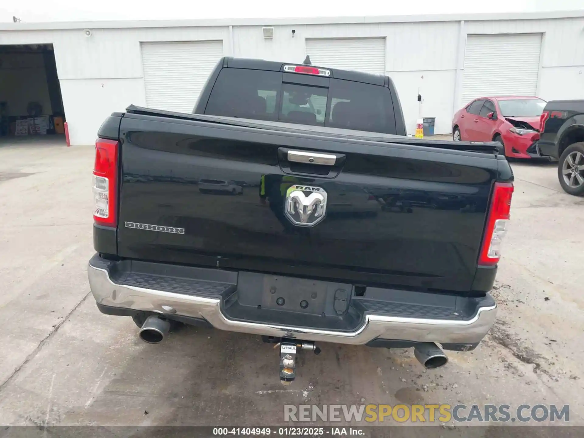 15 Photograph of a damaged car 1C6RREFT2KN801229 RAM 1500 2019