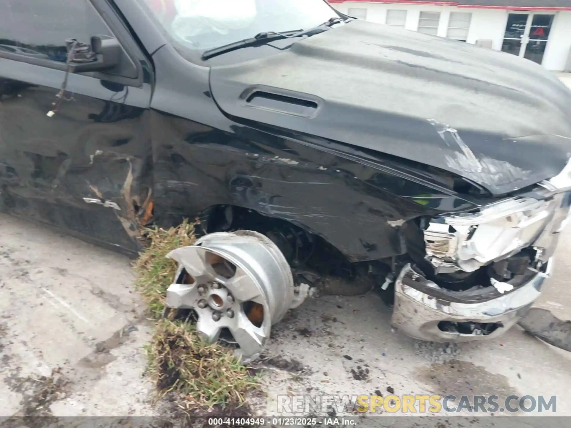 6 Photograph of a damaged car 1C6RREFT2KN801229 RAM 1500 2019