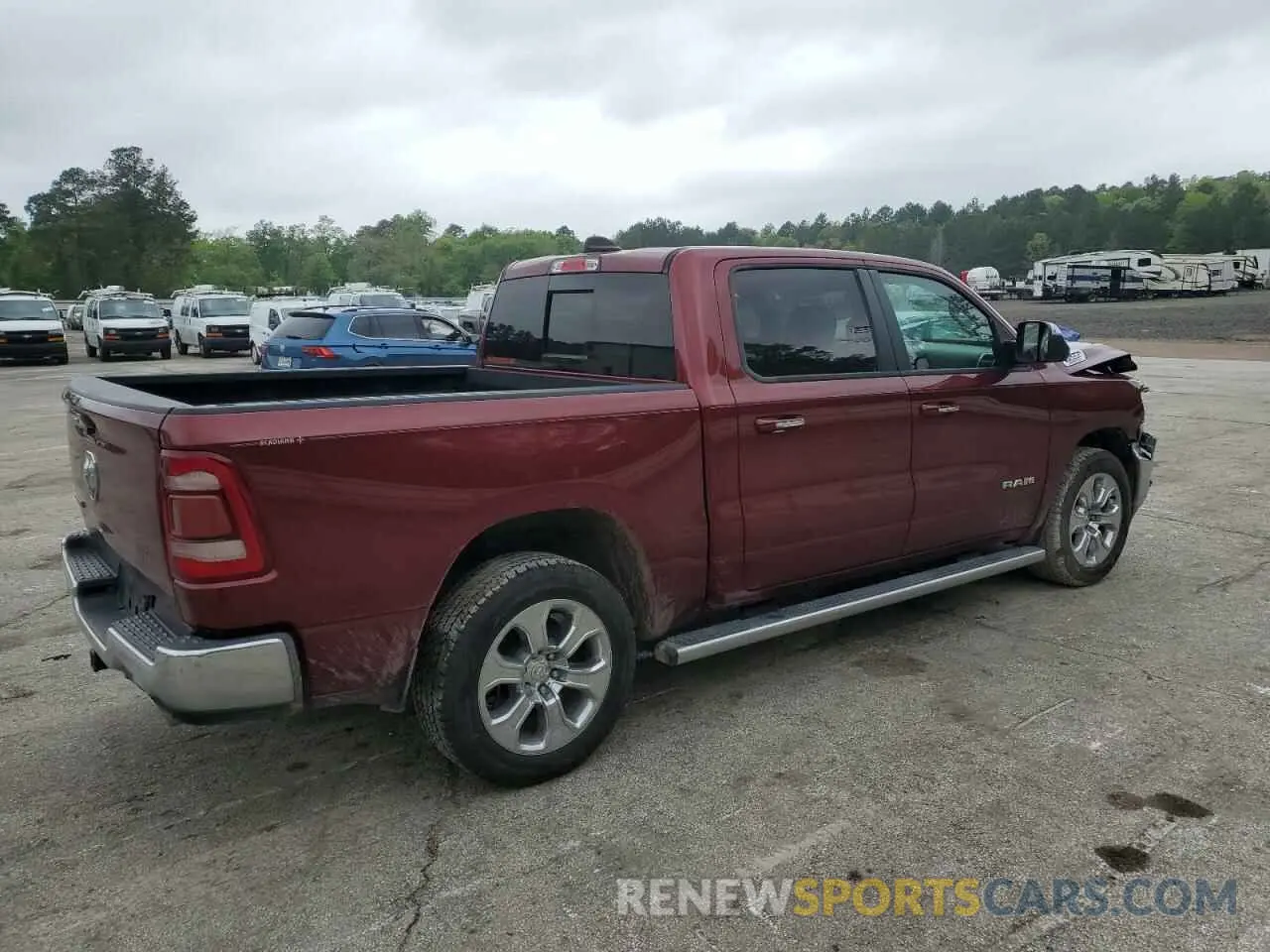 3 Photograph of a damaged car 1C6RREFT3KN509430 RAM 1500 2019