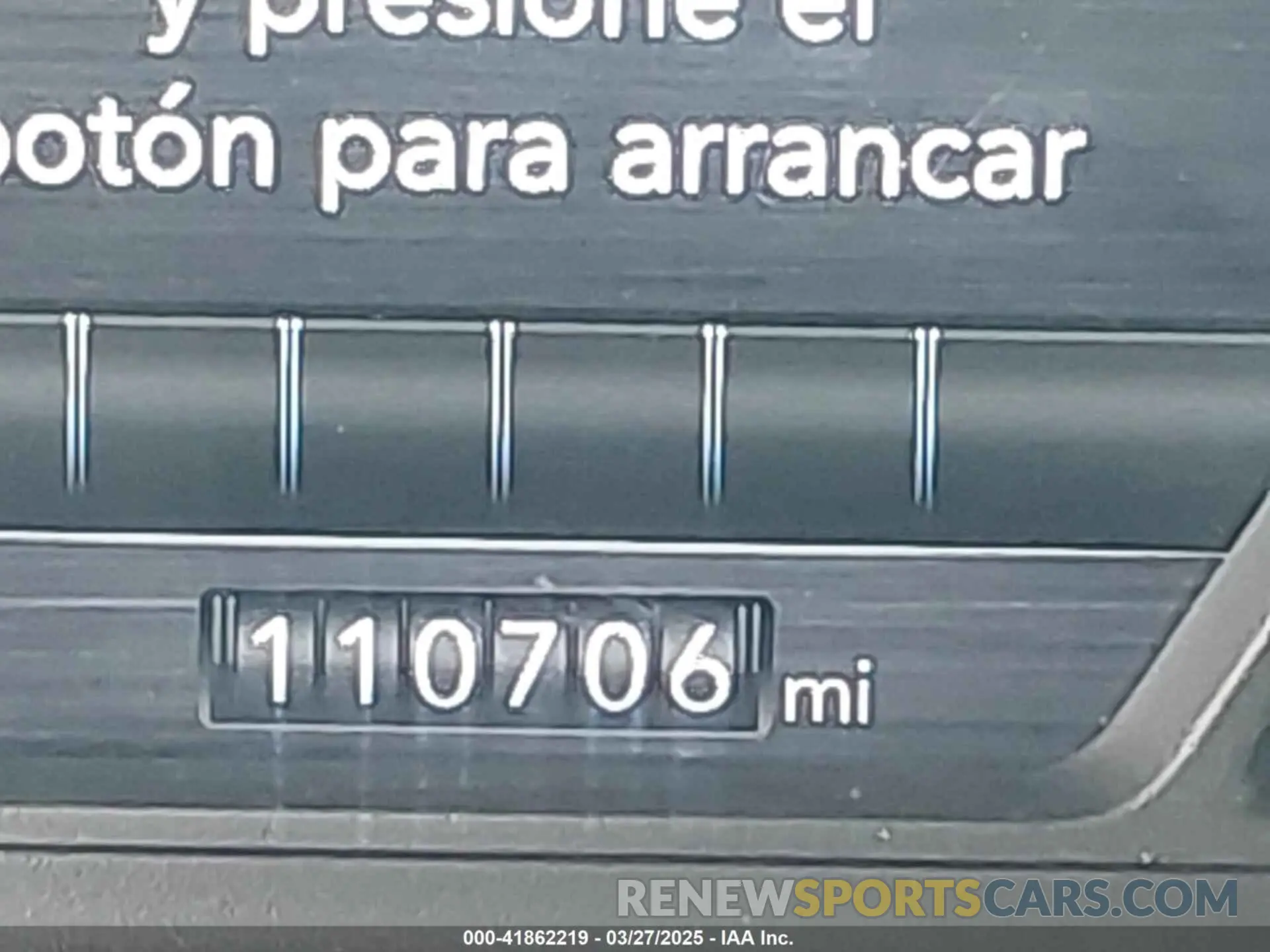 14 Photograph of a damaged car 1C6RREFT3KN601556 RAM 1500 2019