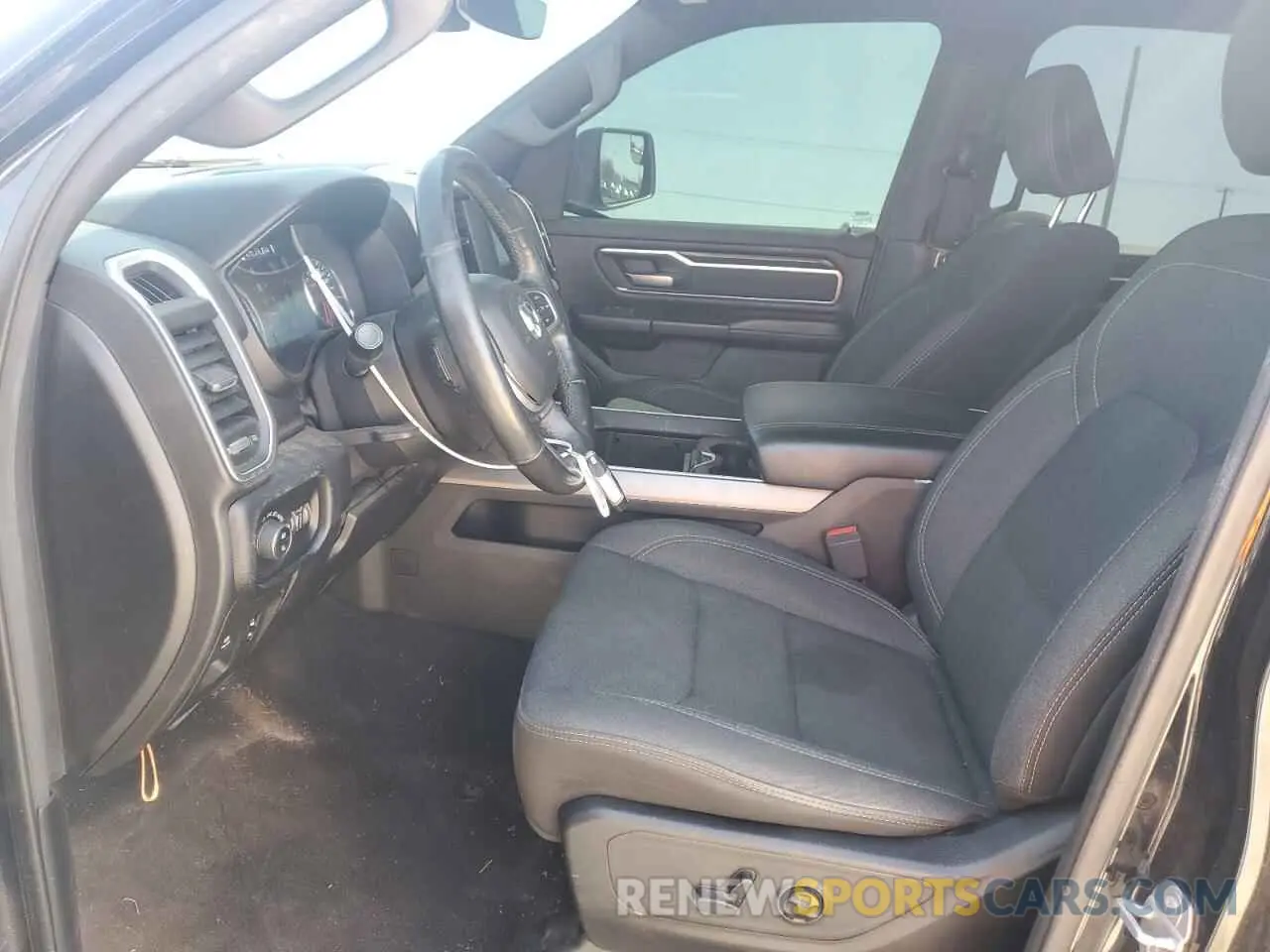 7 Photograph of a damaged car 1C6RREFT3KN793190 RAM 1500 2019