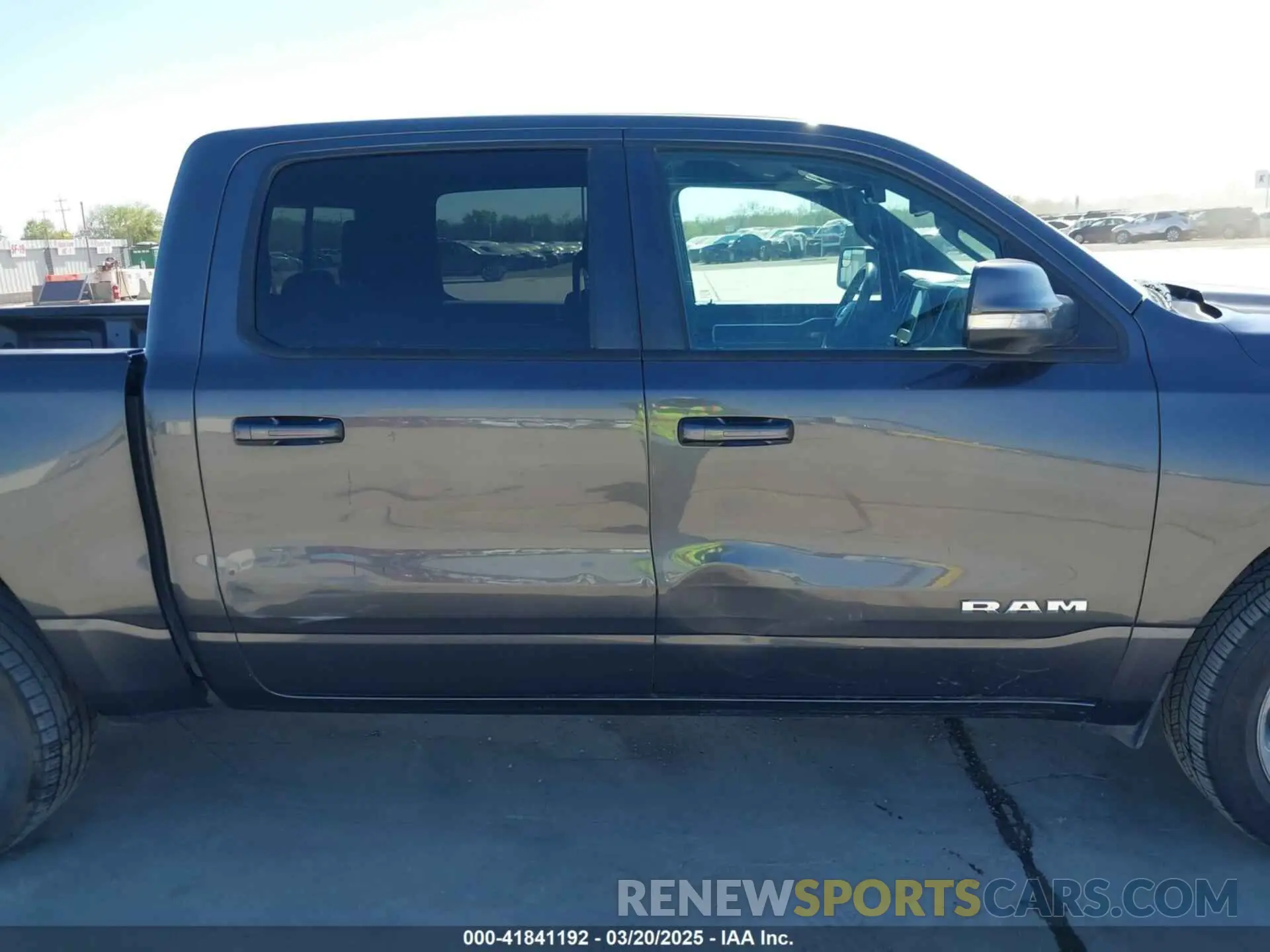 13 Photograph of a damaged car 1C6RREFT4KN679795 RAM 1500 2019