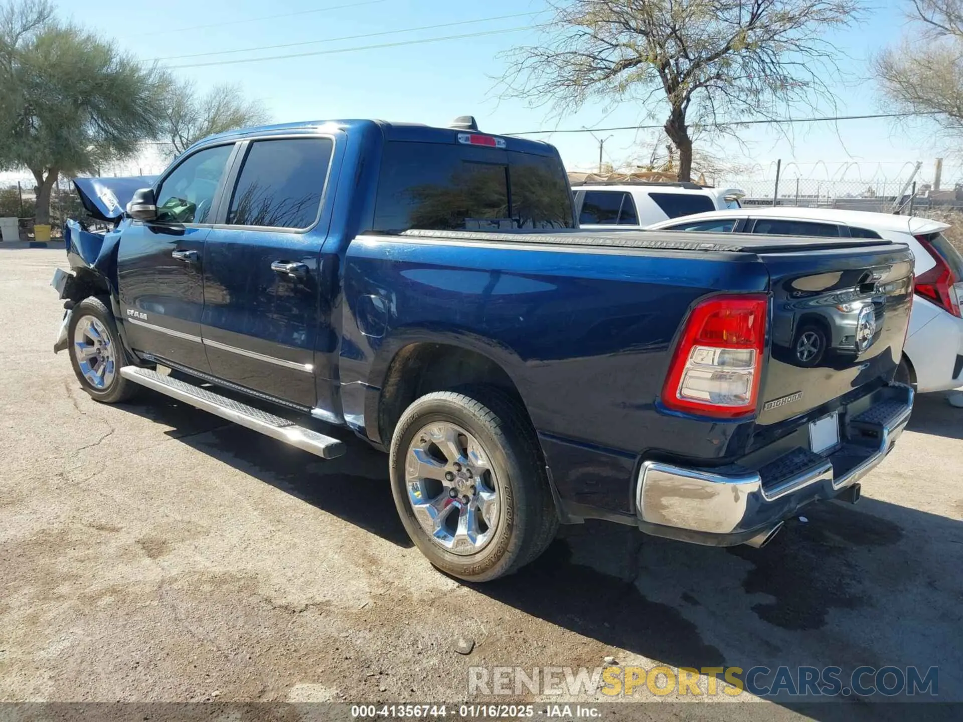 3 Photograph of a damaged car 1C6RREFT4KN769061 RAM 1500 2019