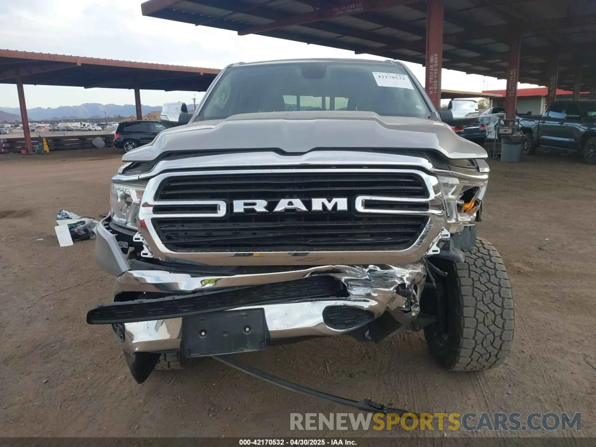 12 Photograph of a damaged car 1C6RREFT4KN828335 RAM 1500 2019