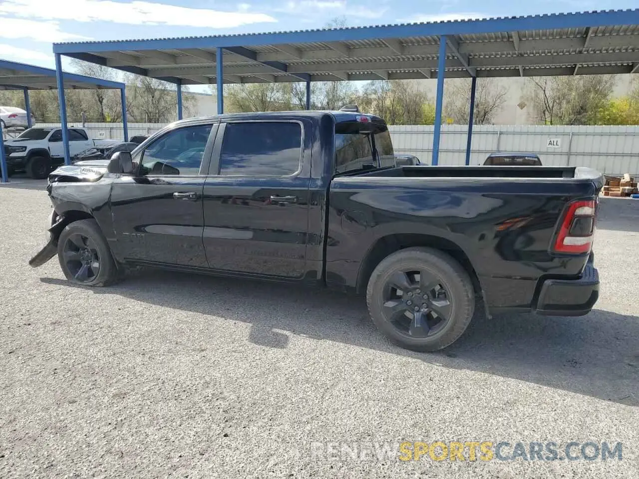2 Photograph of a damaged car 1C6RREFT5KN534930 RAM 1500 2019