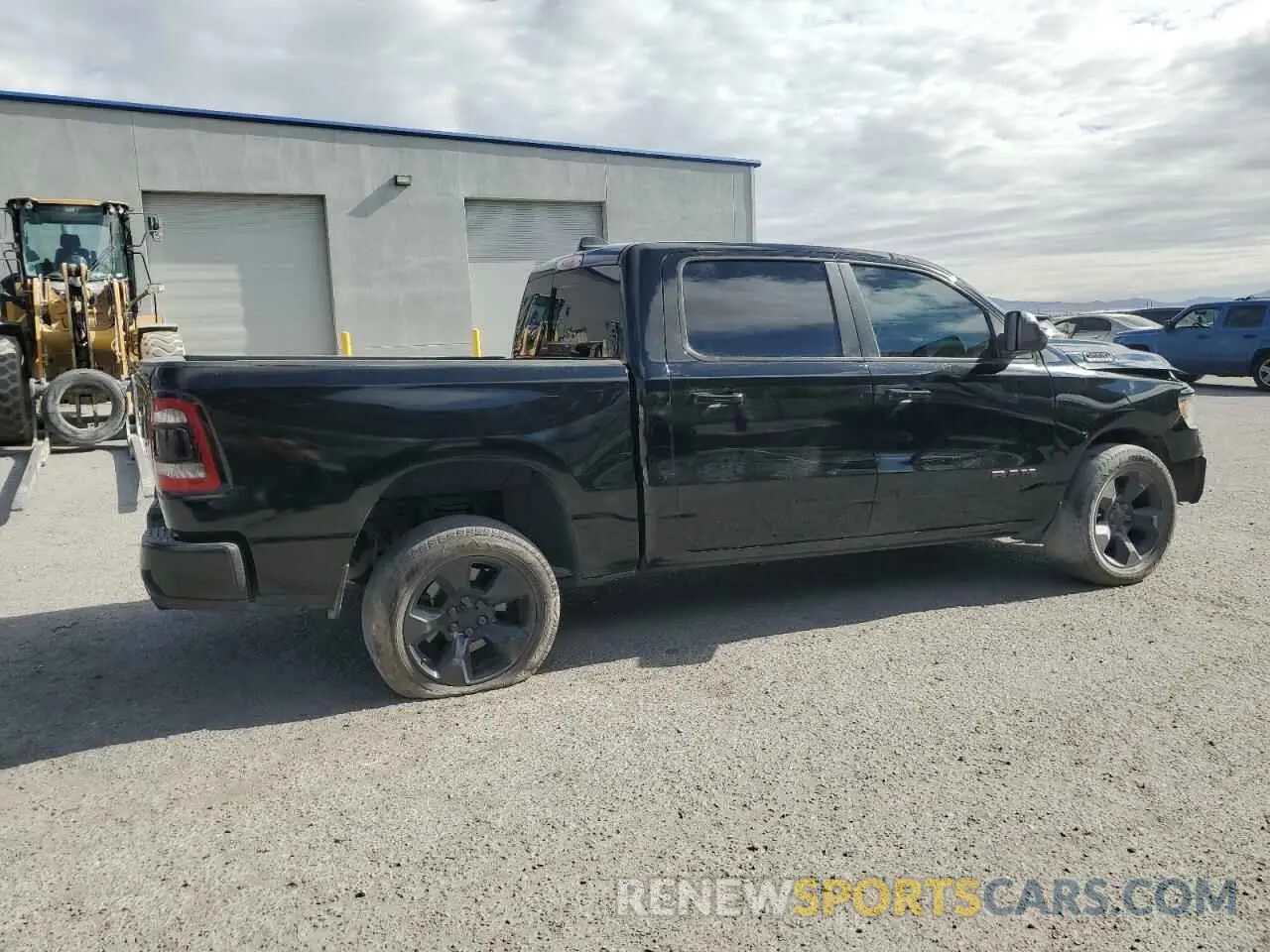 3 Photograph of a damaged car 1C6RREFT5KN534930 RAM 1500 2019
