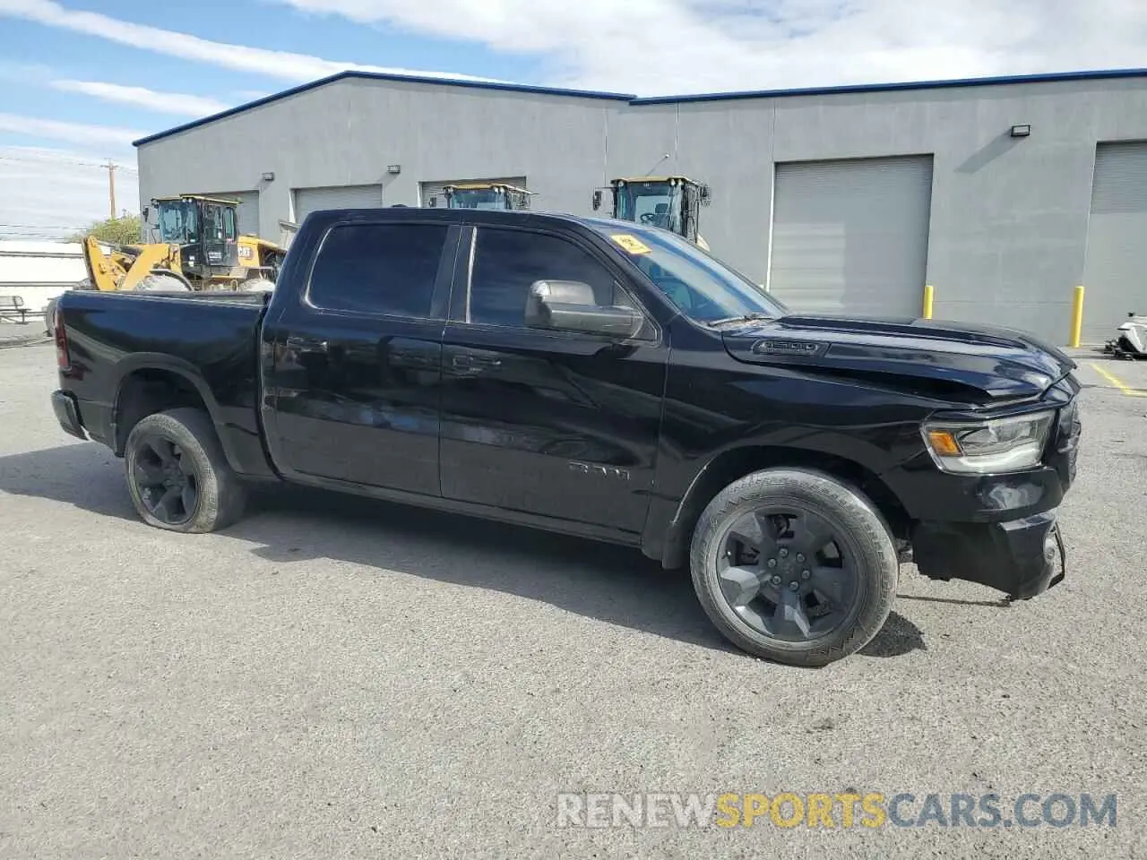 4 Photograph of a damaged car 1C6RREFT5KN534930 RAM 1500 2019