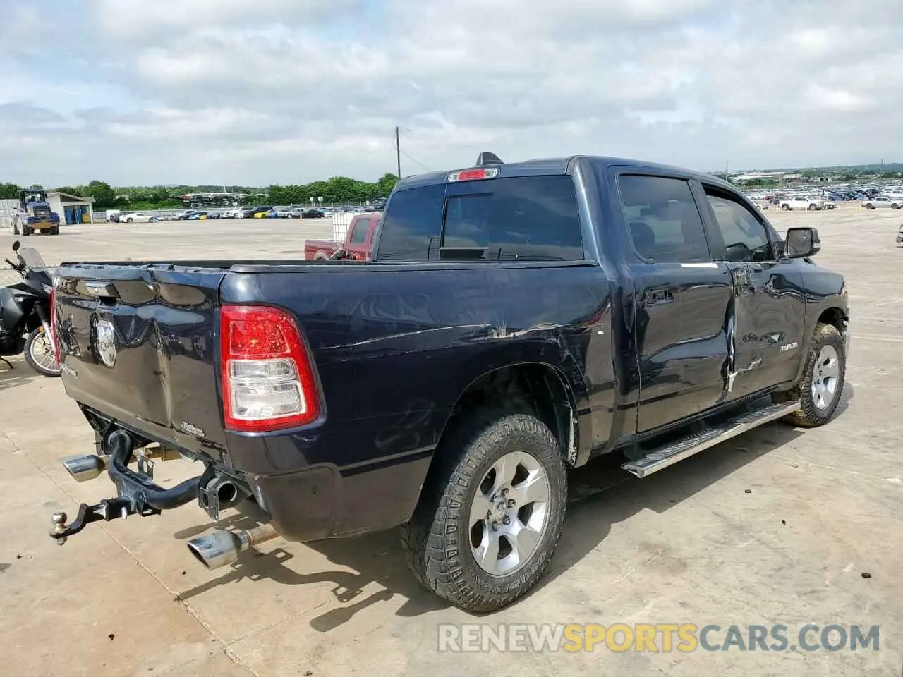 3 Photograph of a damaged car 1C6RREFT6KN828966 RAM 1500 2019