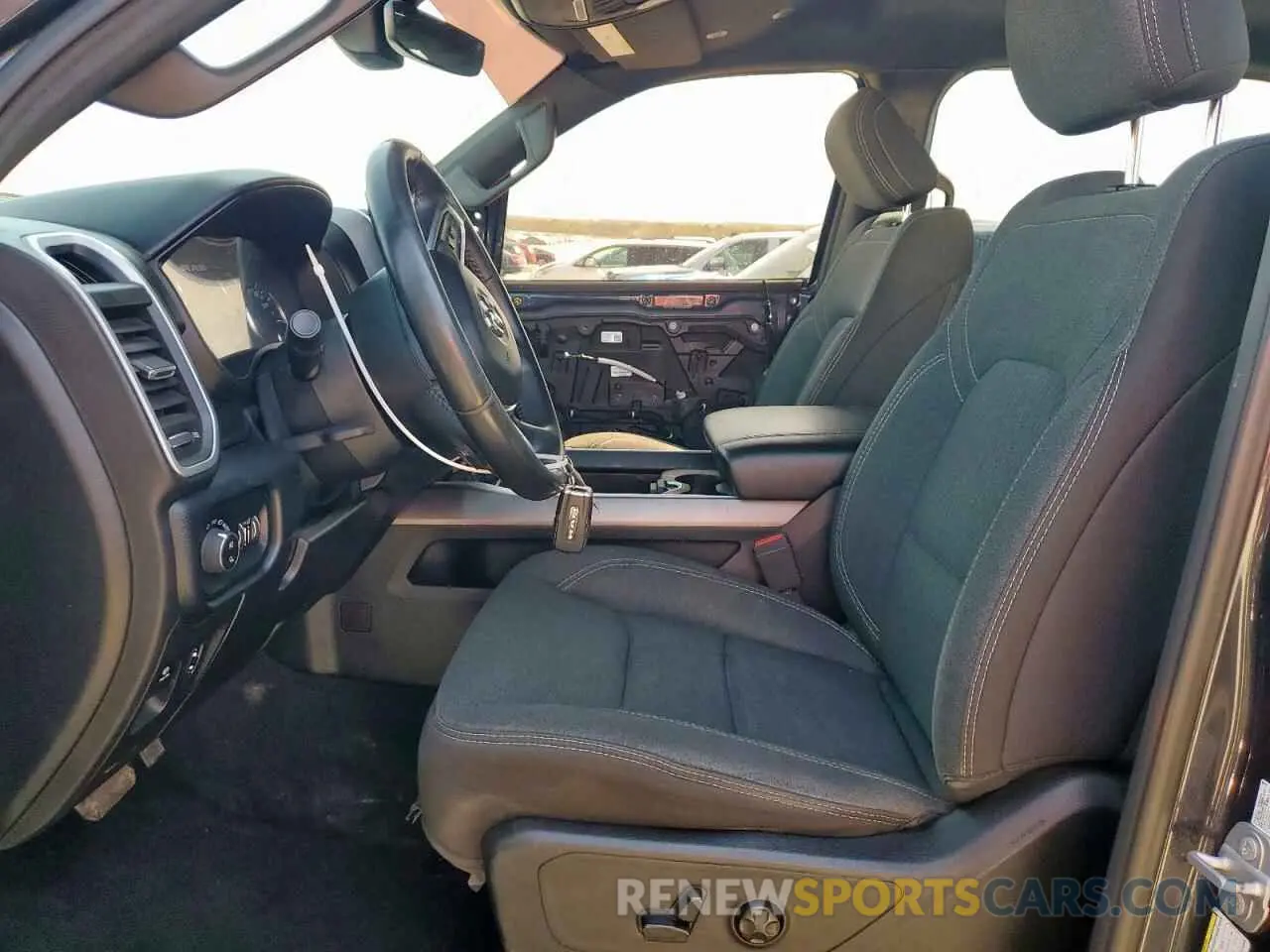 7 Photograph of a damaged car 1C6RREFT6KN828966 RAM 1500 2019