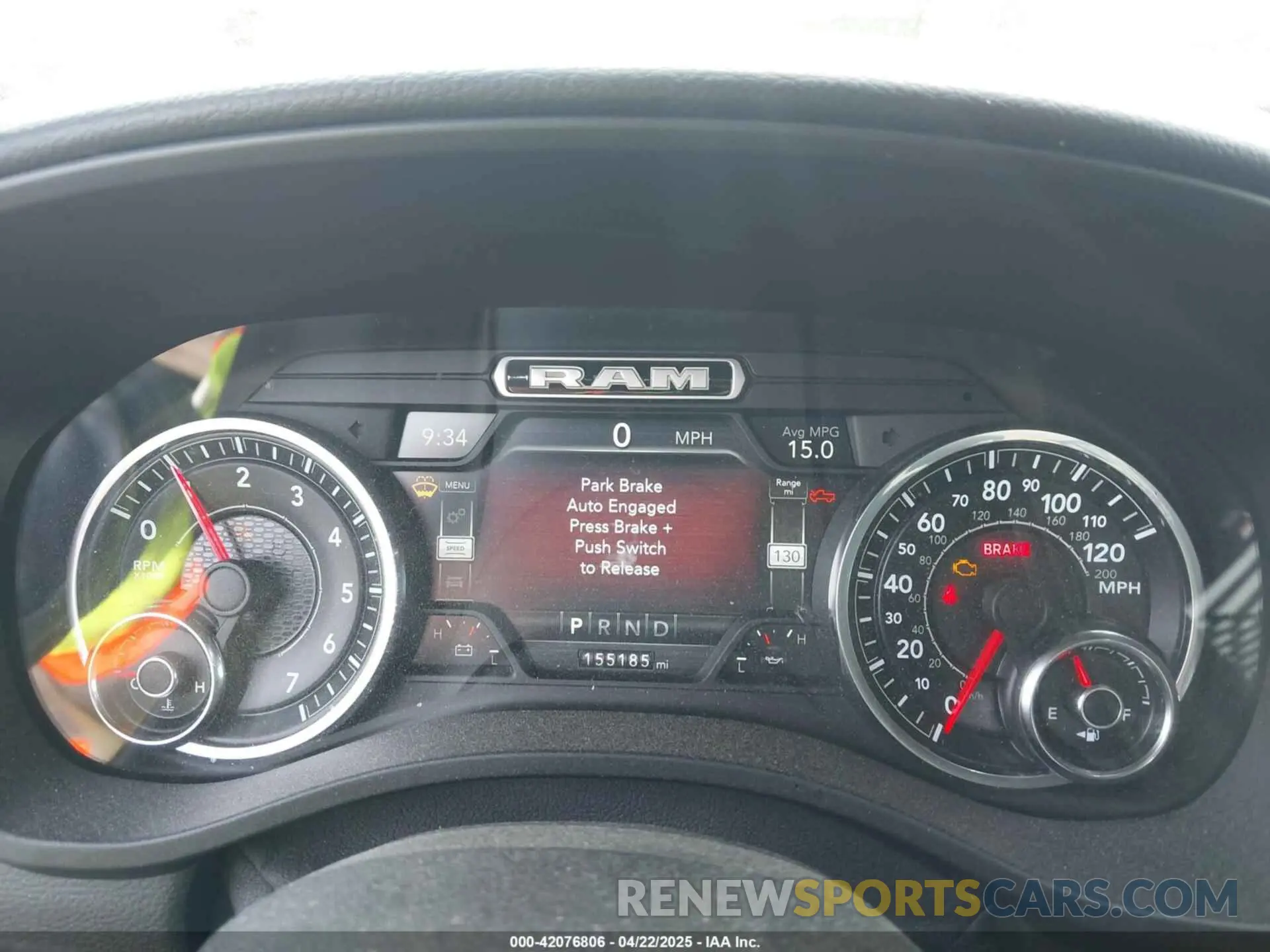 7 Photograph of a damaged car 1C6RREFT7KN880929 RAM 1500 2019
