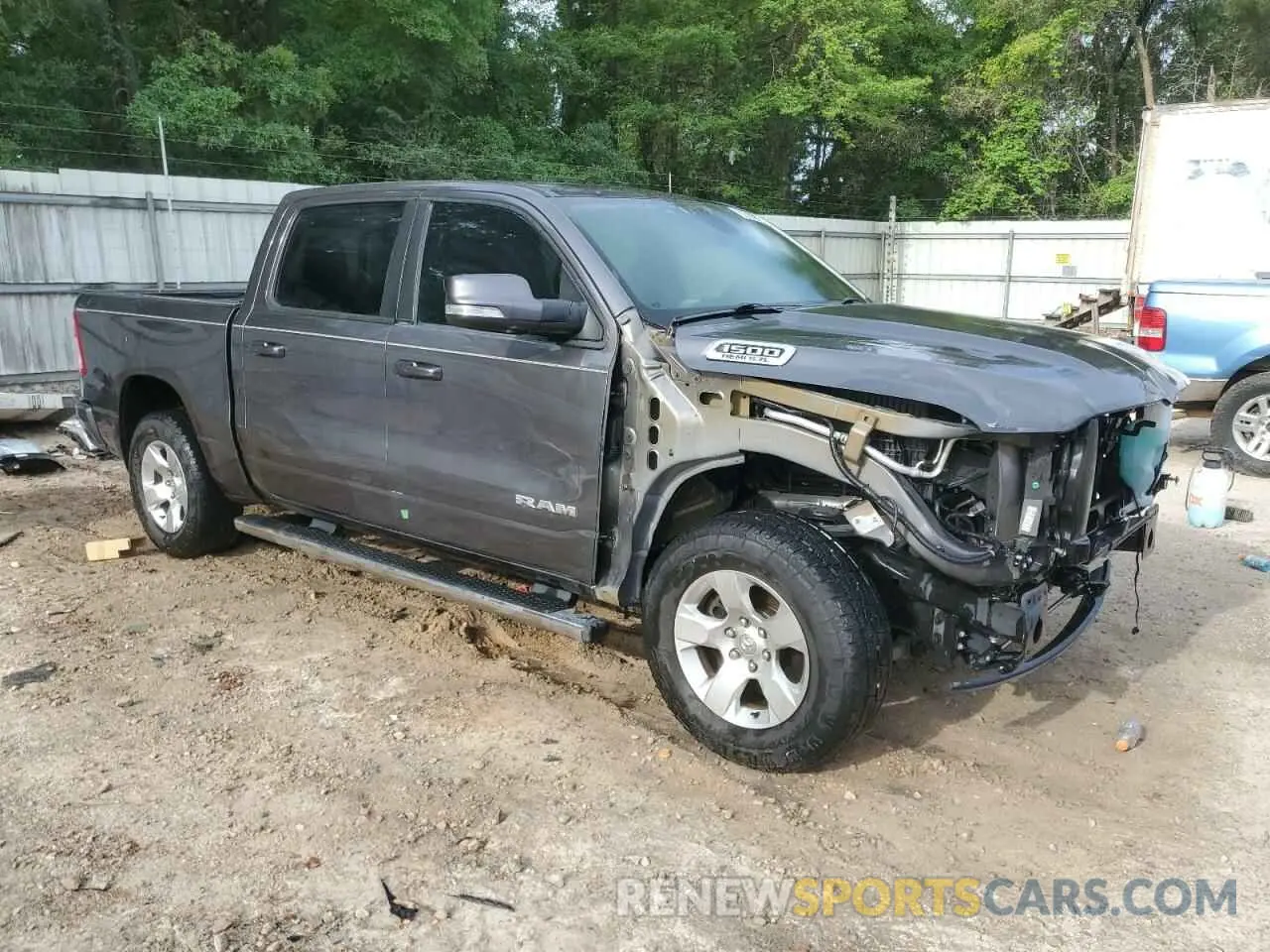 4 Photograph of a damaged car 1C6RREFT8KN548689 RAM 1500 2019
