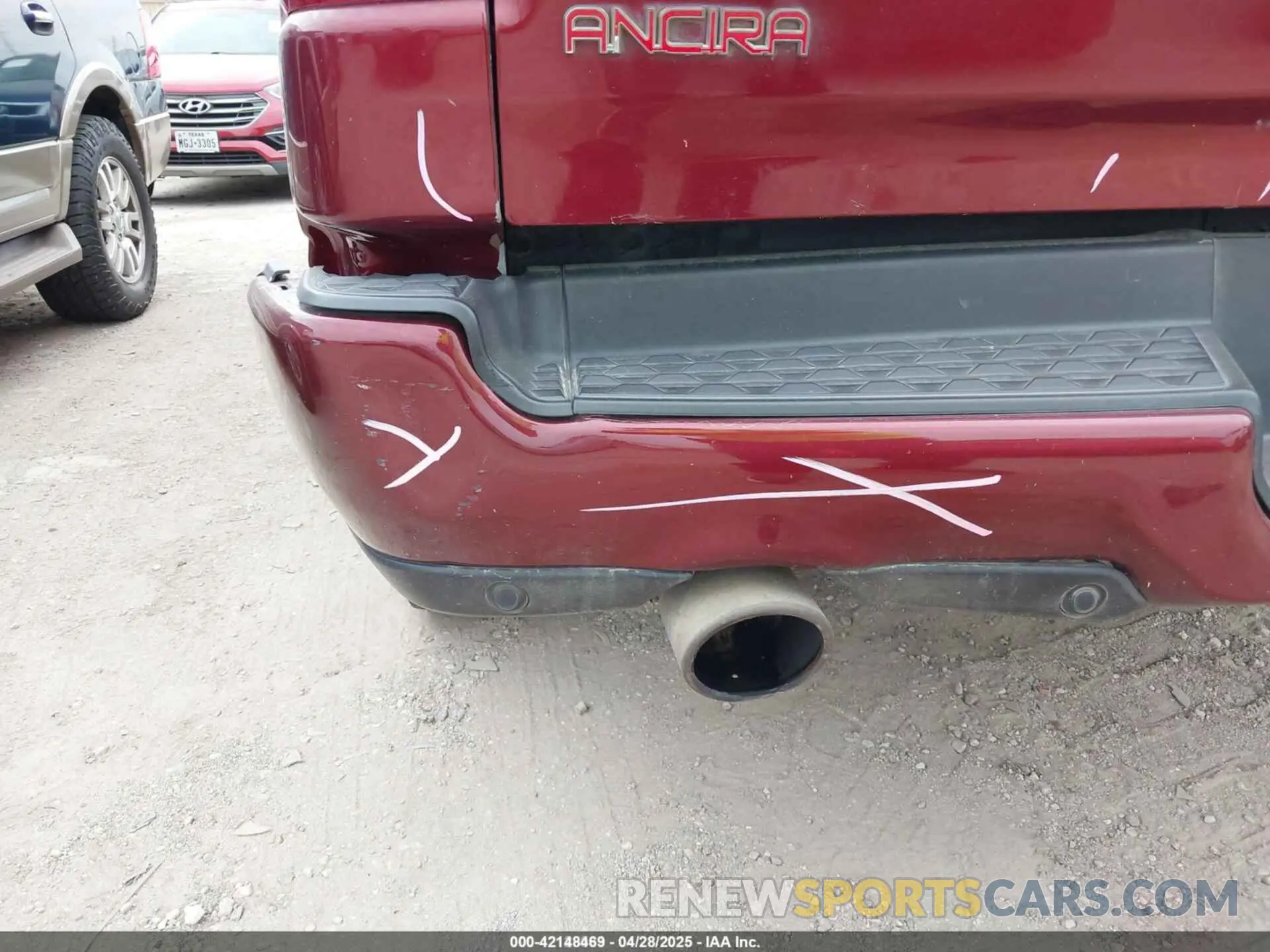 6 Photograph of a damaged car 1C6RREFT8KN635282 RAM 1500 2019