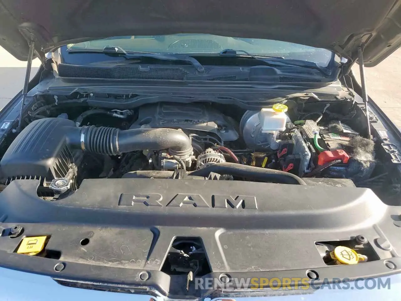 11 Photograph of a damaged car 1C6RREFT9KN666394 RAM 1500 2019
