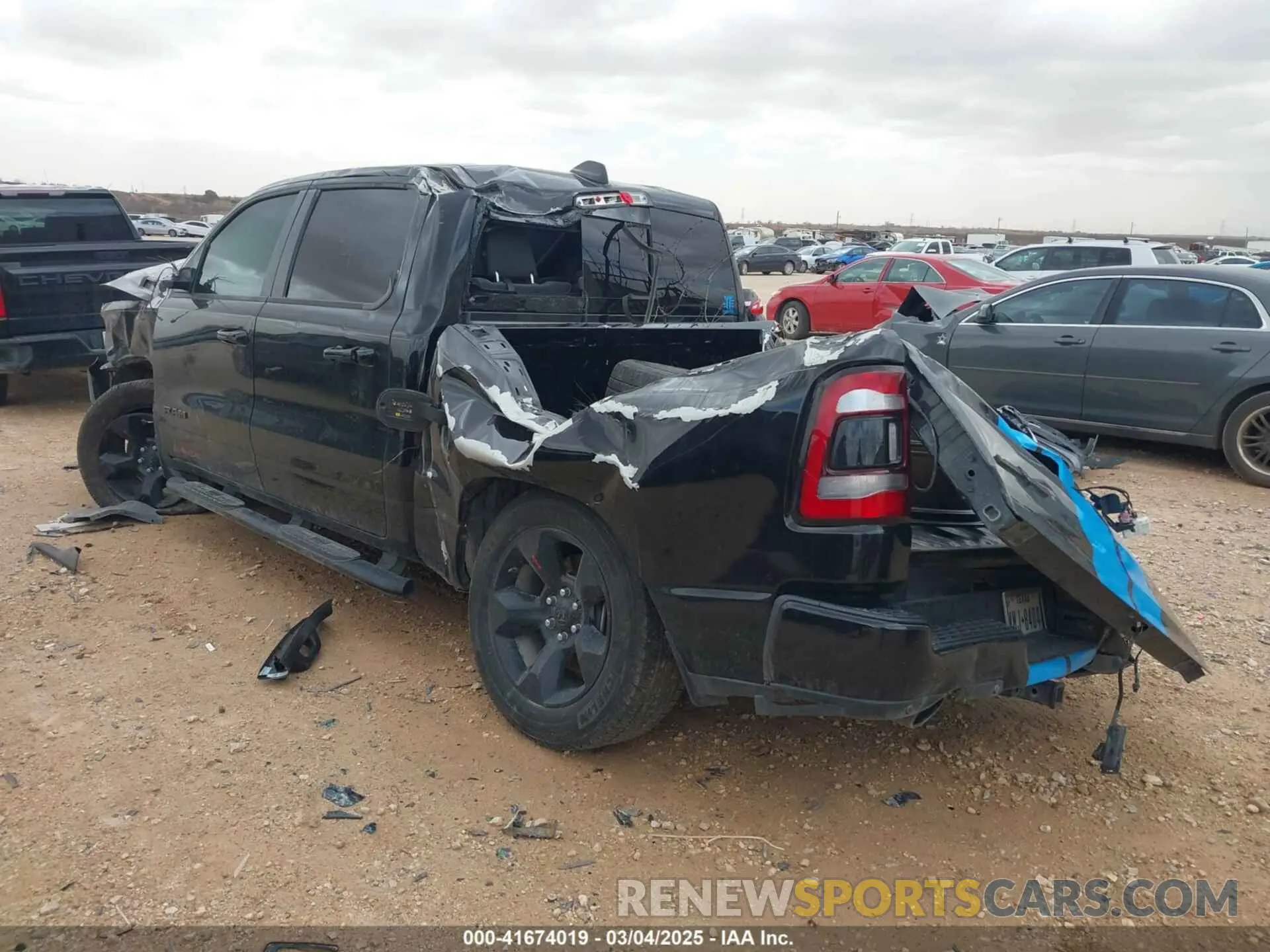 3 Photograph of a damaged car 1C6RREFTXKN518223 RAM 1500 2019