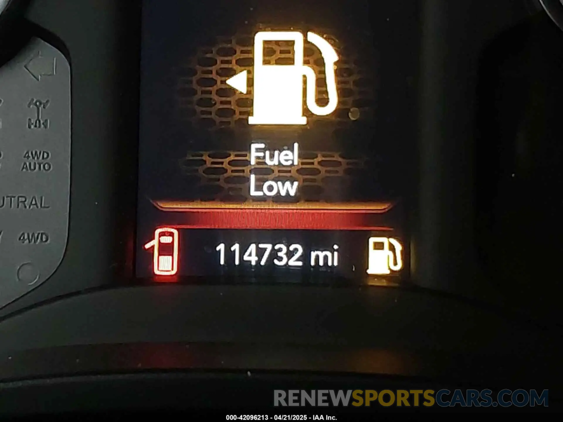 15 Photograph of a damaged car 1C6RREFTXKN596646 RAM 1500 2019