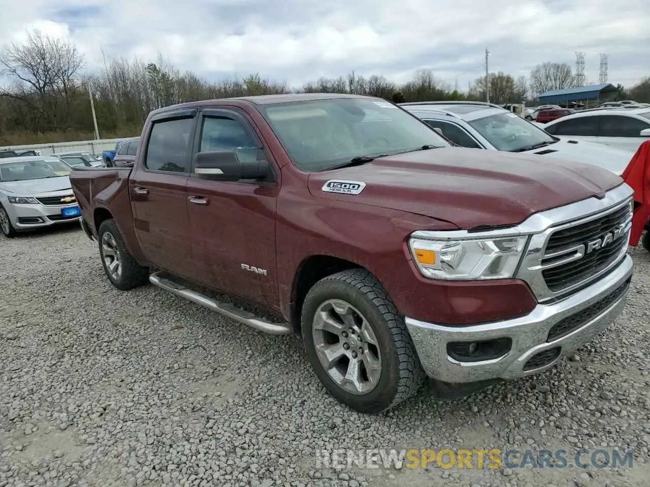 4 Photograph of a damaged car 1C6RREFTXKN617057 RAM 1500 2019