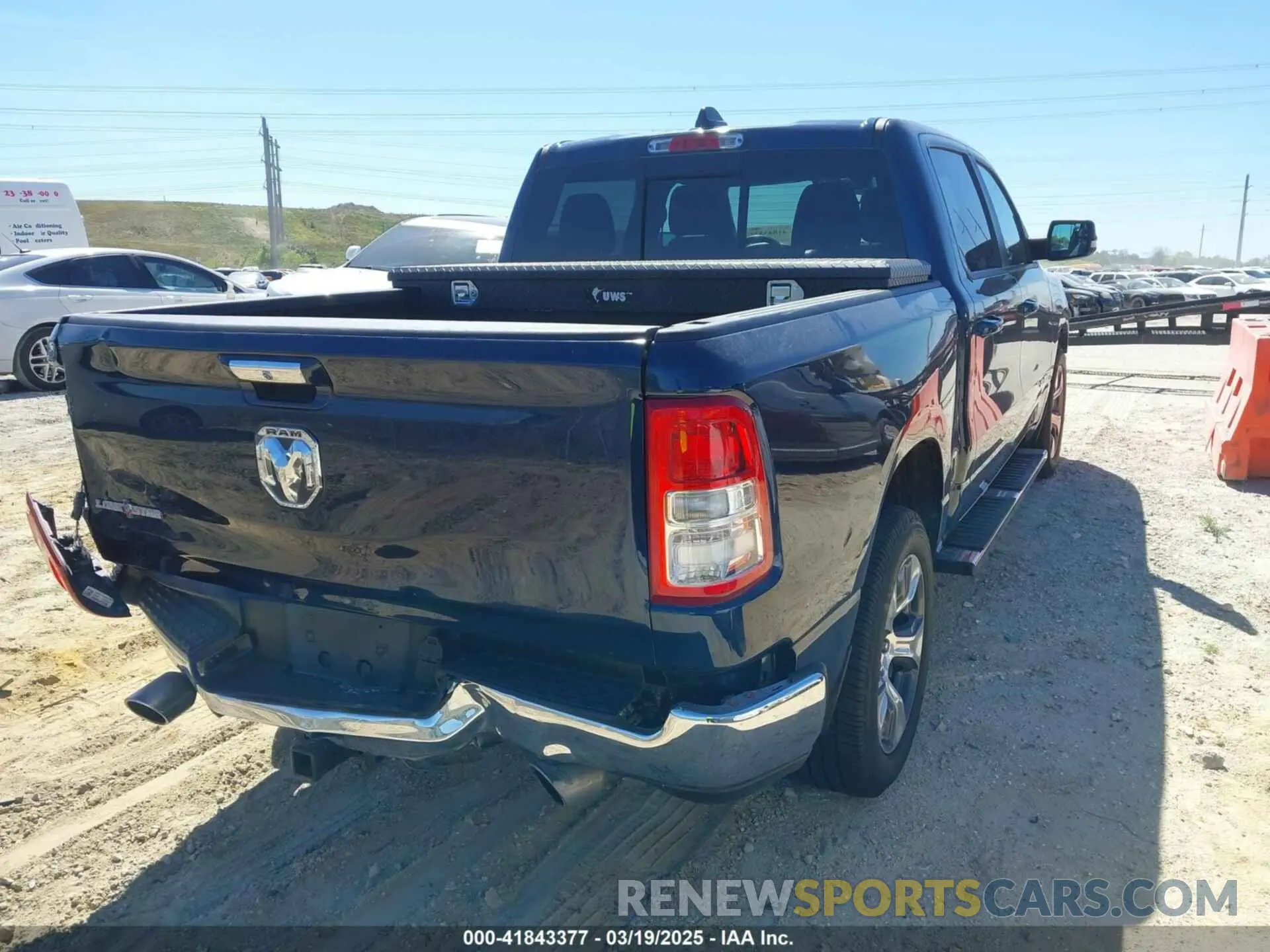 4 Photograph of a damaged car 1C6RREFTXKN628558 RAM 1500 2019