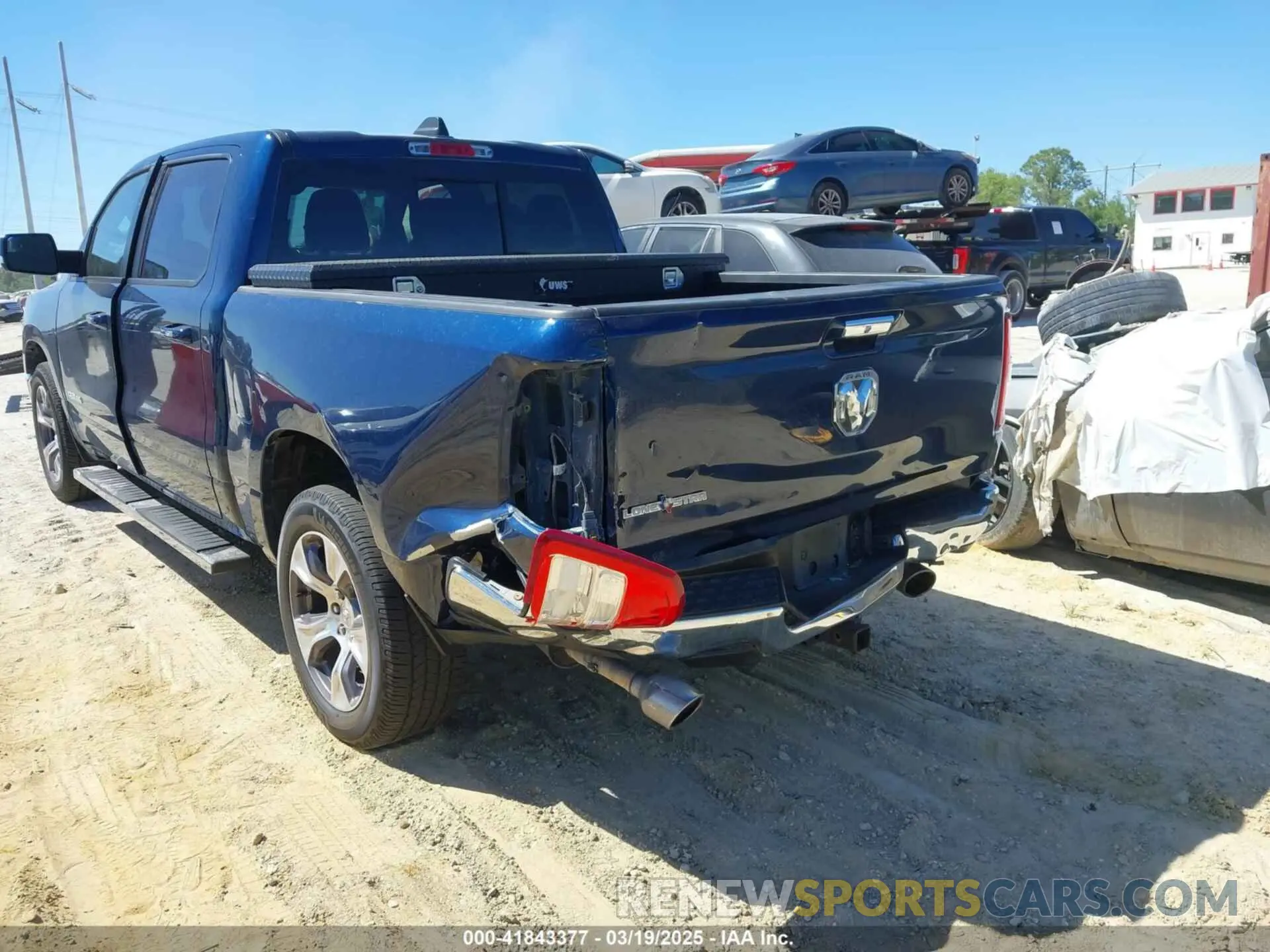 6 Photograph of a damaged car 1C6RREFTXKN628558 RAM 1500 2019