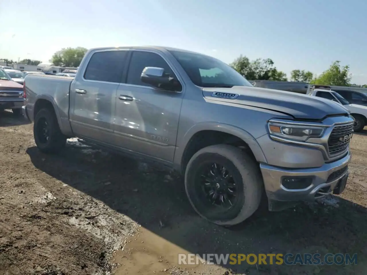 4 Photograph of a damaged car 1C6RREHT3KN509148 RAM 1500 2019