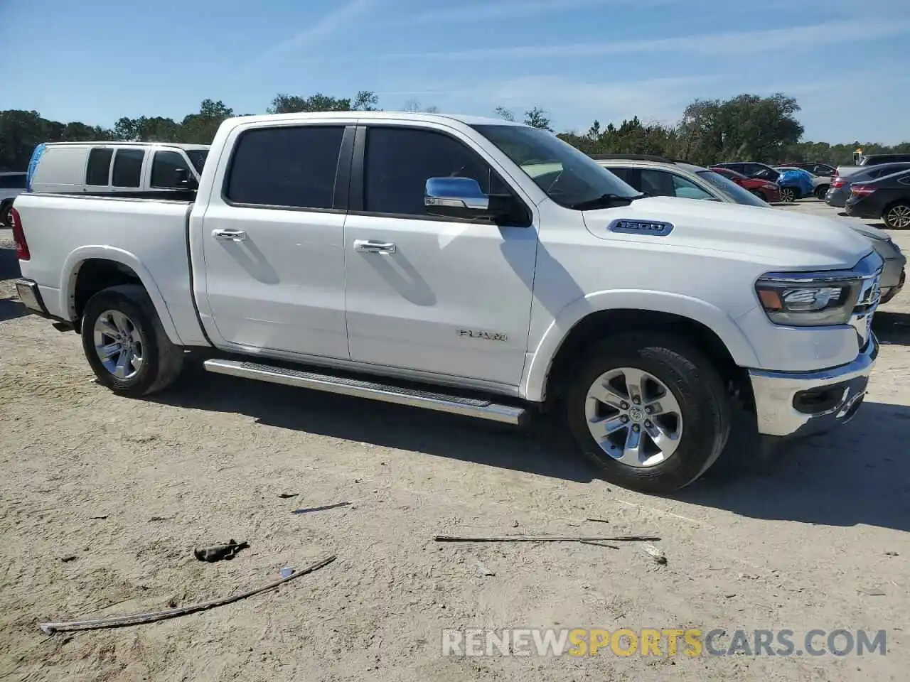 4 Photograph of a damaged car 1C6RREJG2KN720869 RAM 1500 2019