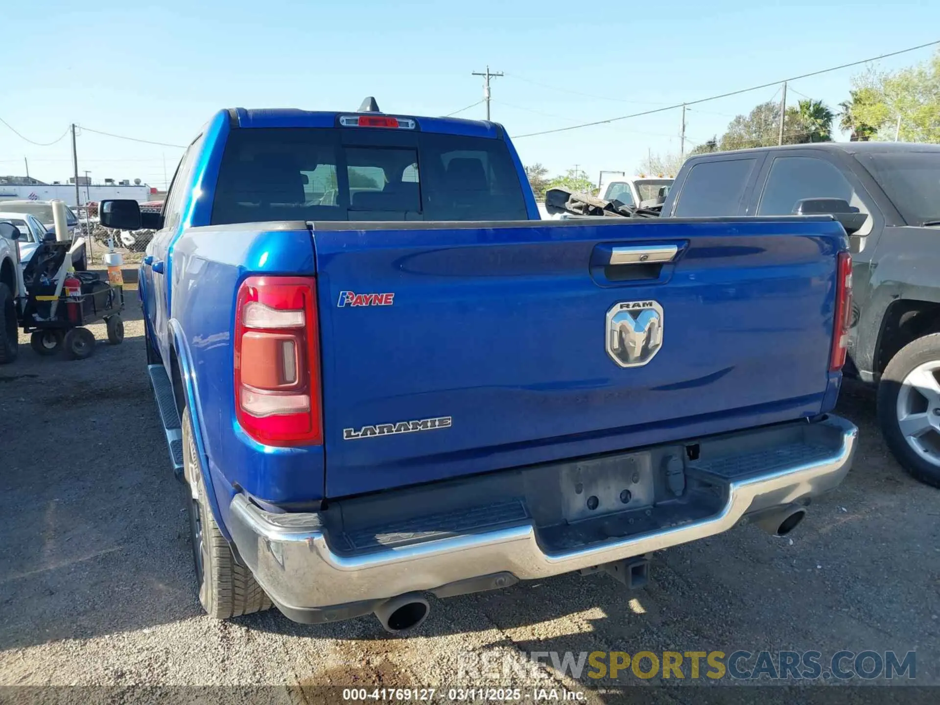 3 Photograph of a damaged car 1C6RREJT4KN770475 RAM 1500 2019