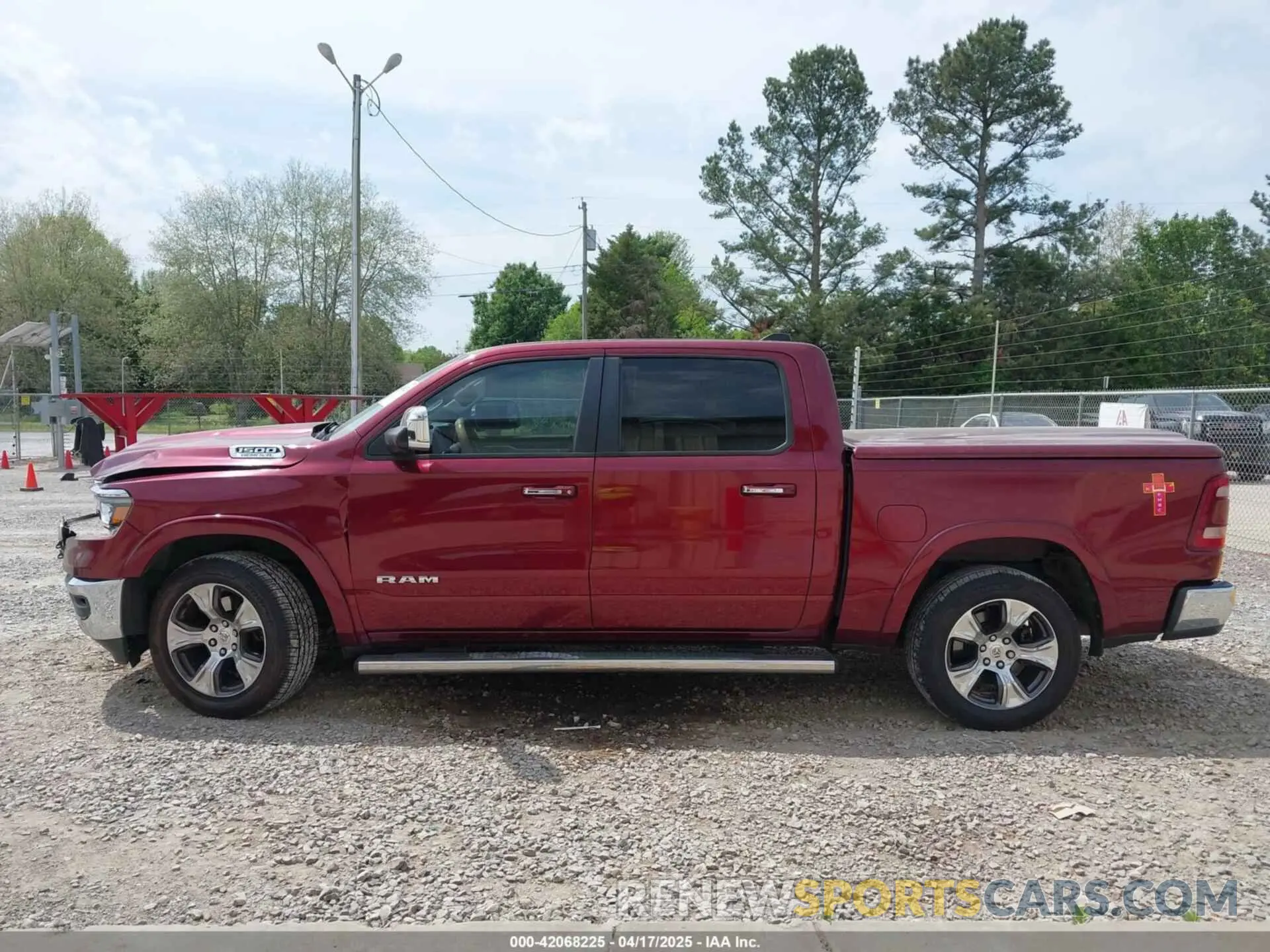 14 Photograph of a damaged car 1C6RREJT7KN535035 RAM 1500 2019