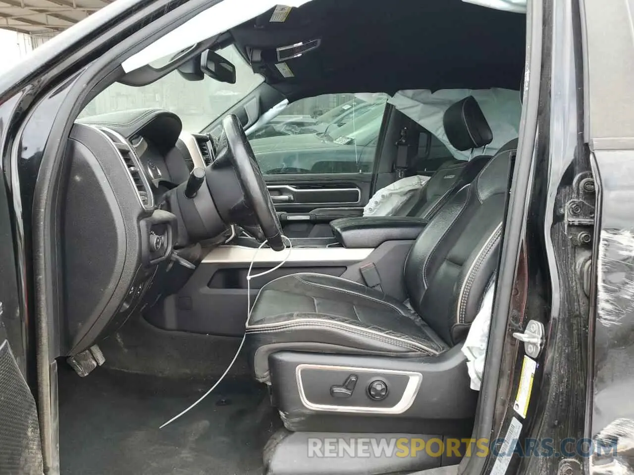 7 Photograph of a damaged car 1C6RREJT7KN894157 RAM 1500 2019
