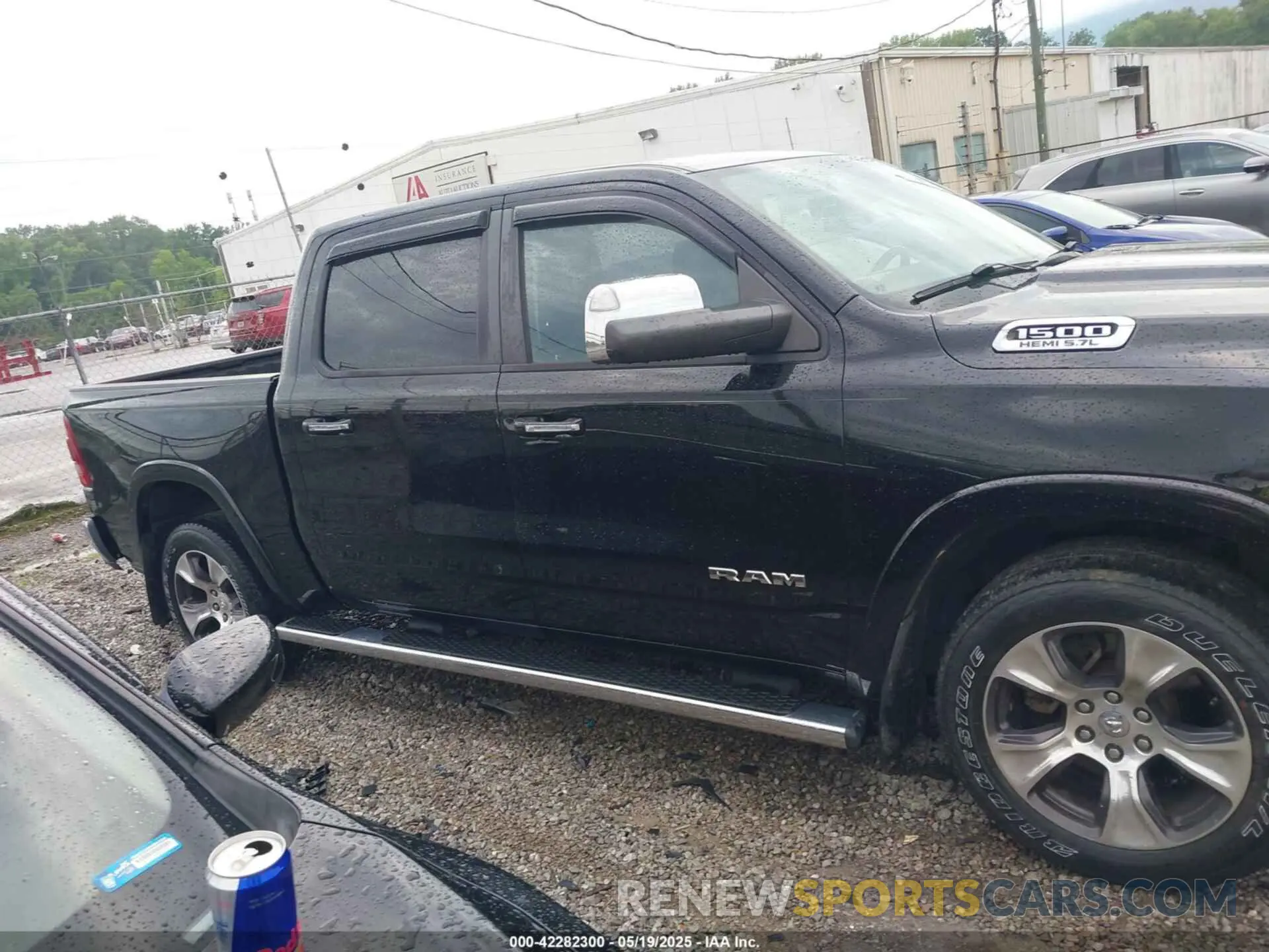 13 Photograph of a damaged car 1C6RREJT8KN506787 RAM 1500 2019