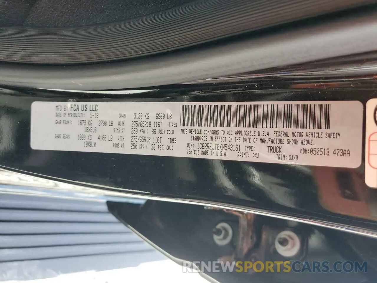 12 Photograph of a damaged car 1C6RREJT8KN543161 RAM 1500 2019