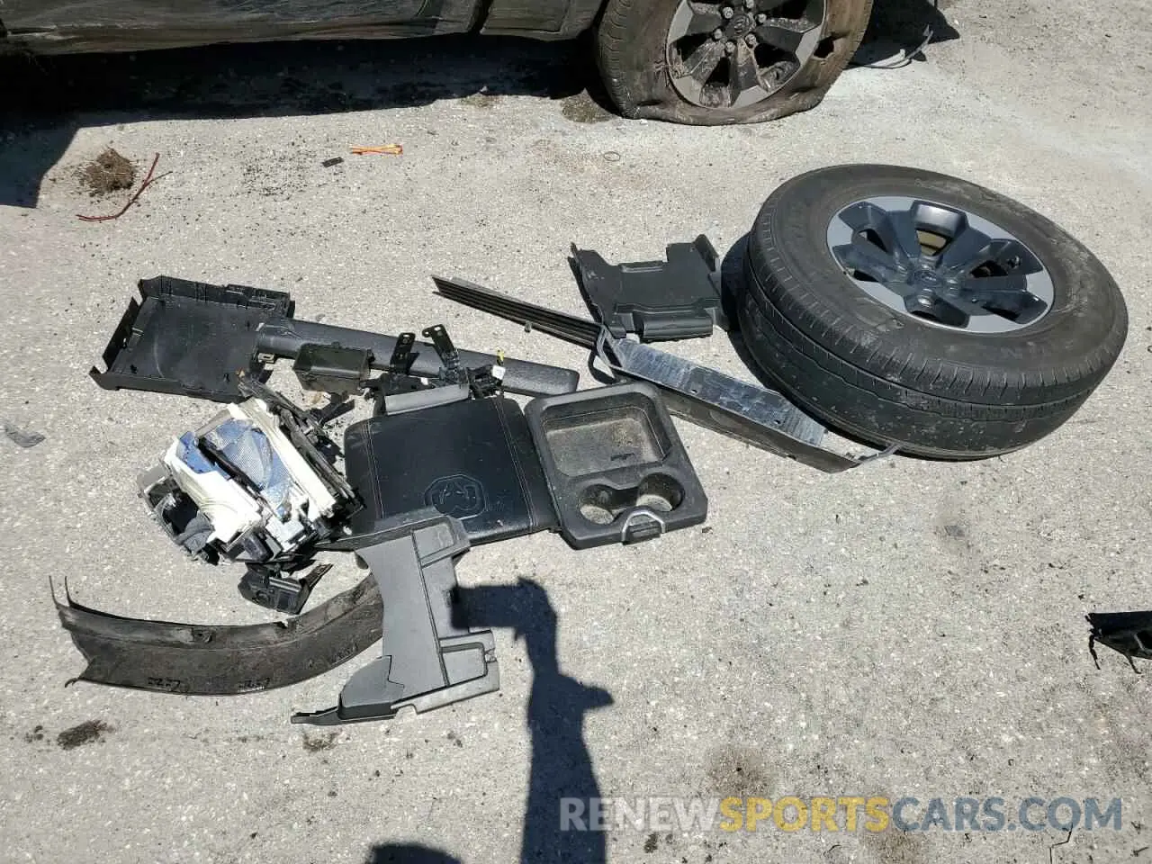 12 Photograph of a damaged car 1C6RRELT0KN828238 RAM 1500 2019