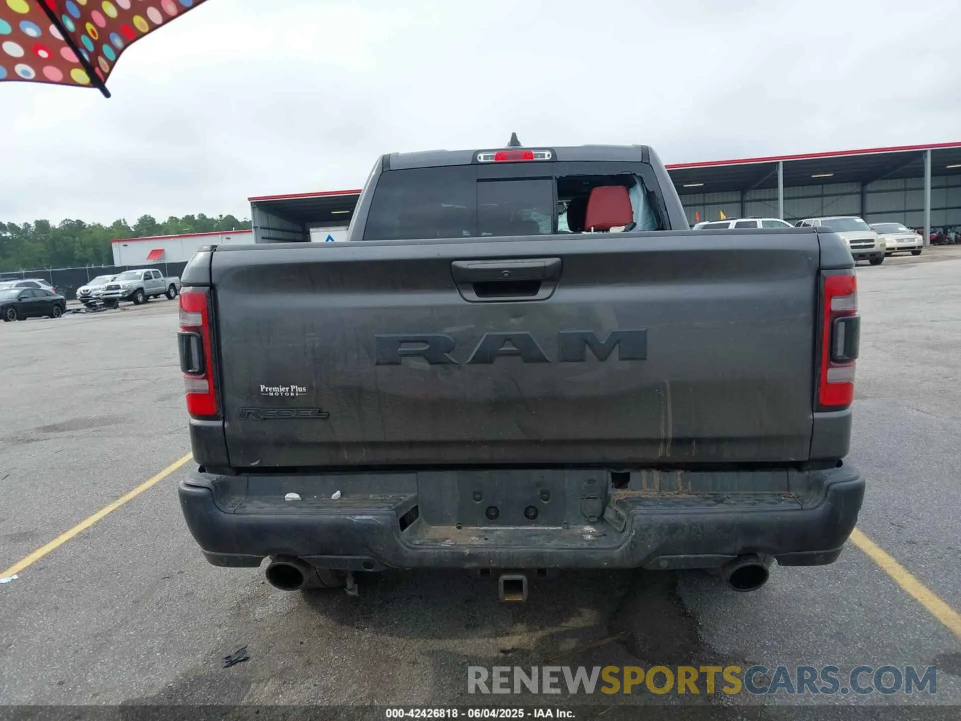 16 Photograph of a damaged car 1C6RRELT5KN625118 RAM 1500 2019